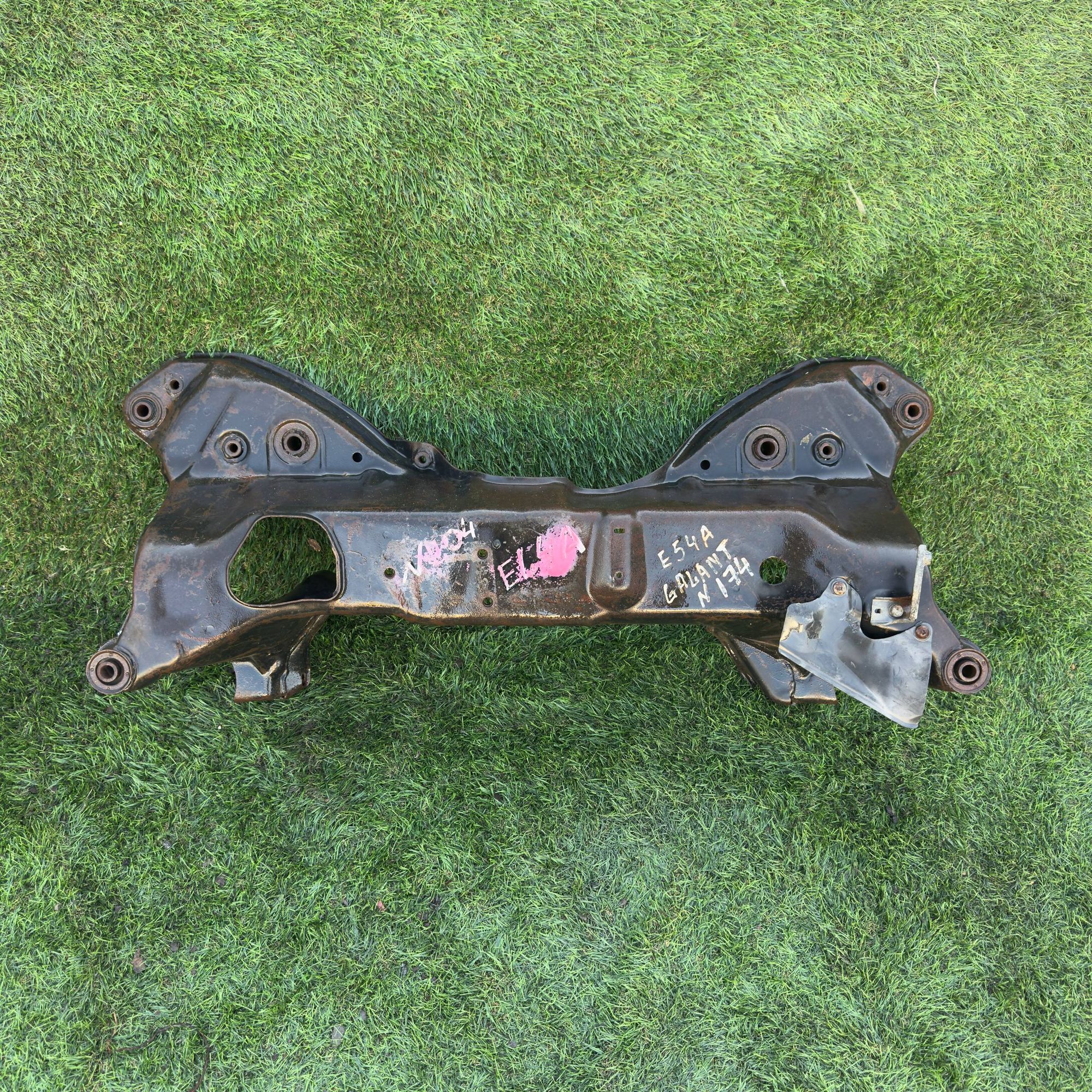 174 Подрамник передний MITSUBISHI GALANT E54A, 5000 рублей, Невинномысск