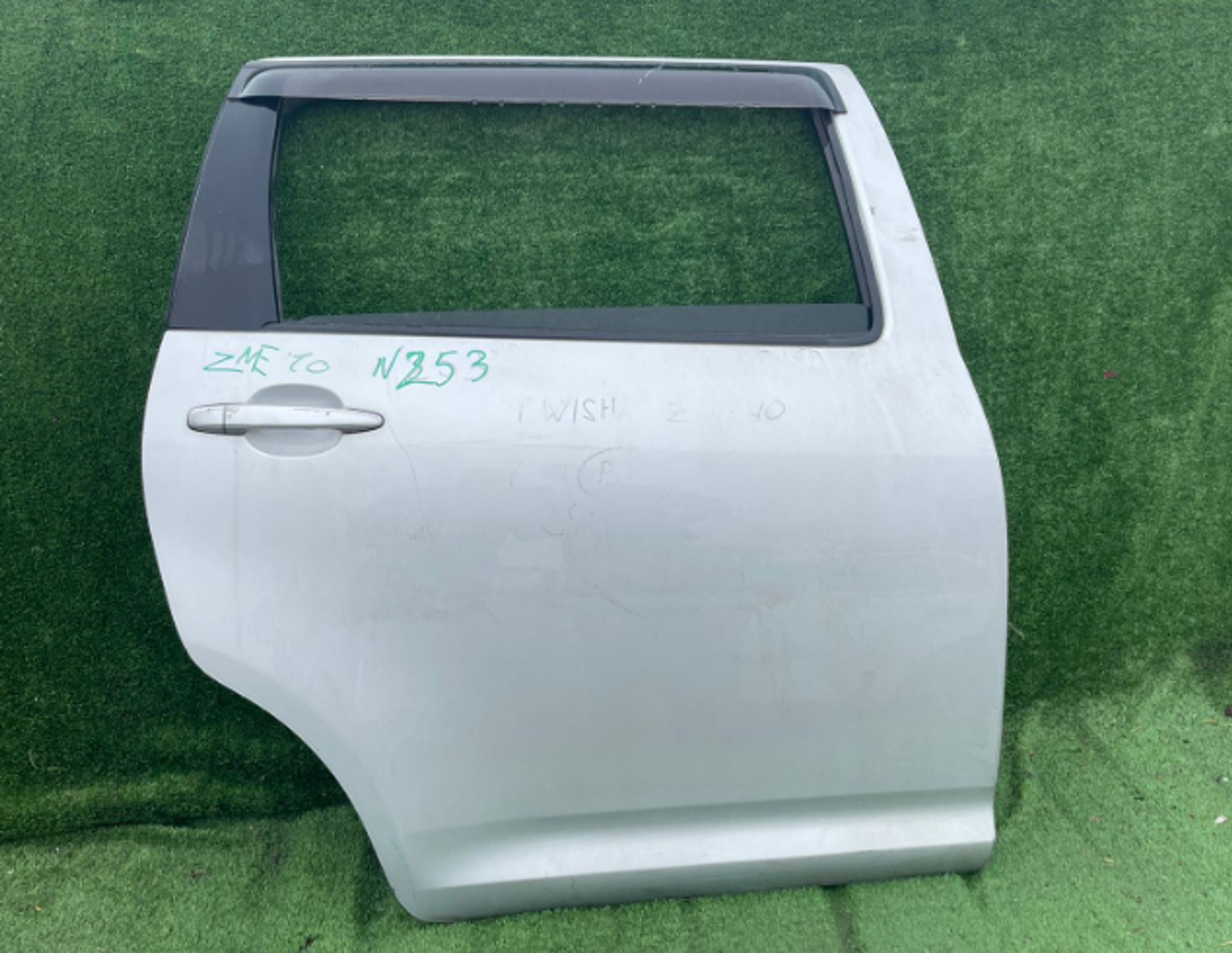 253 дверь на TOYOTA WISH ZNE10, 21500 рублей, Невинномысск