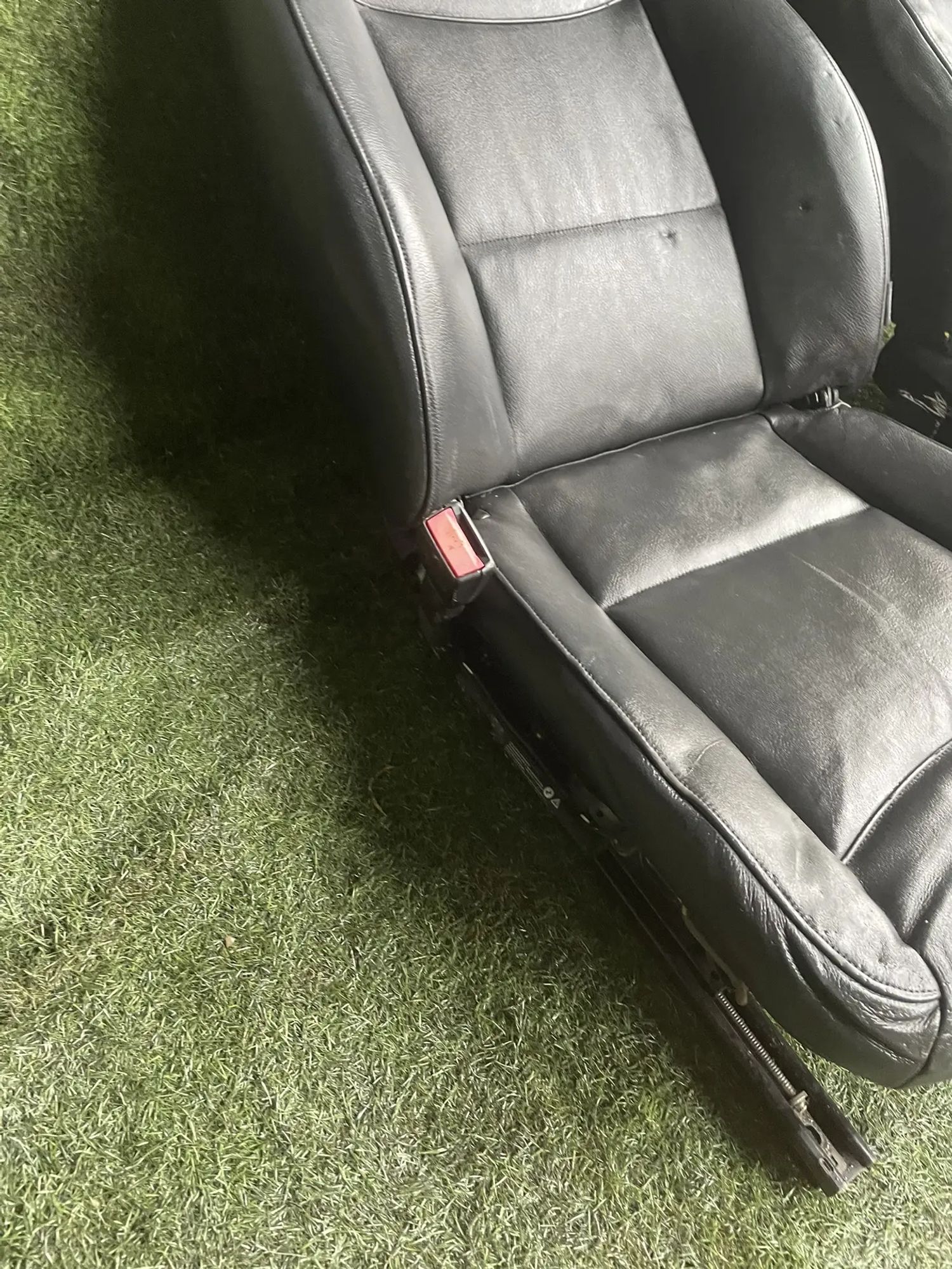 https://ycs.partsauto.market/partsauto-images/thmbs/userImages/772e461030aea93f4dbb6447c0f924d3/part/44d3beef-c04a-4129-9cee-eda341df6a55_1777968322448.jpg