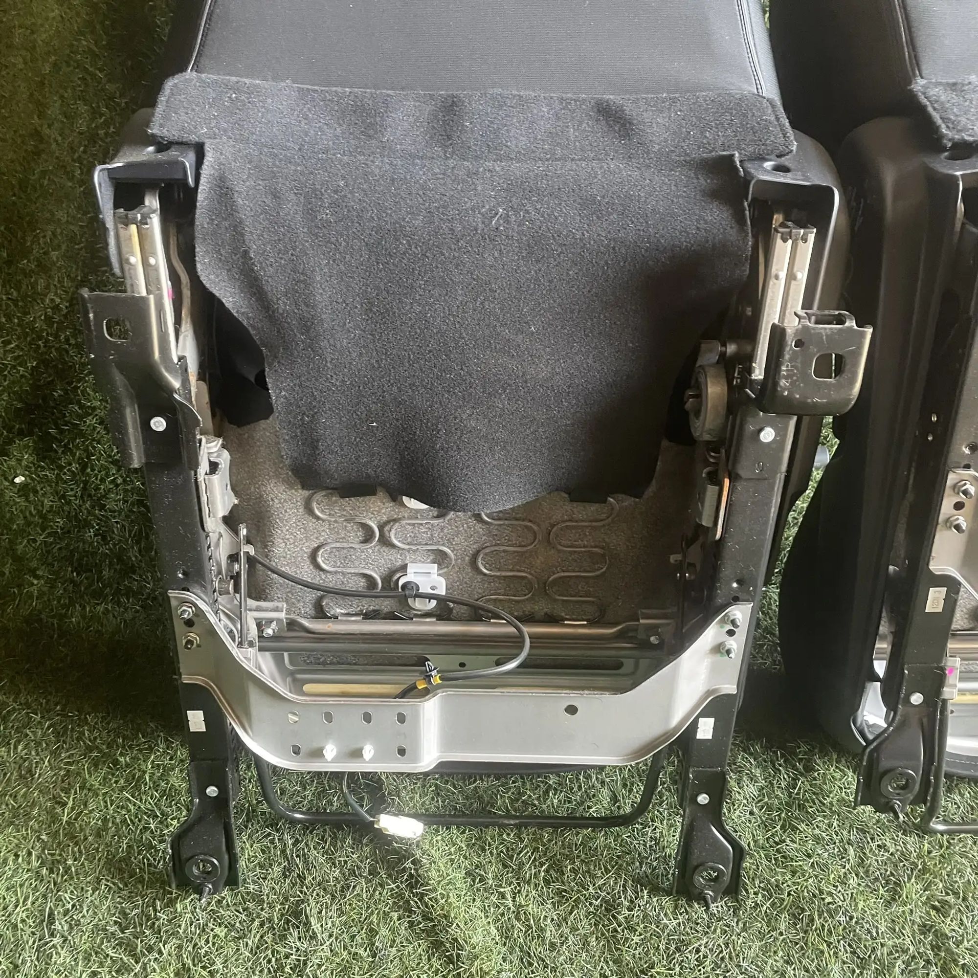 https://ycs.partsauto.market/partsauto-images/thmbs/userImages/772e461030aea93f4dbb6447c0f924d3/part/4512b33d-df0e-4a8e-8f10-11cb0200c7fe_1776758826370.jpg