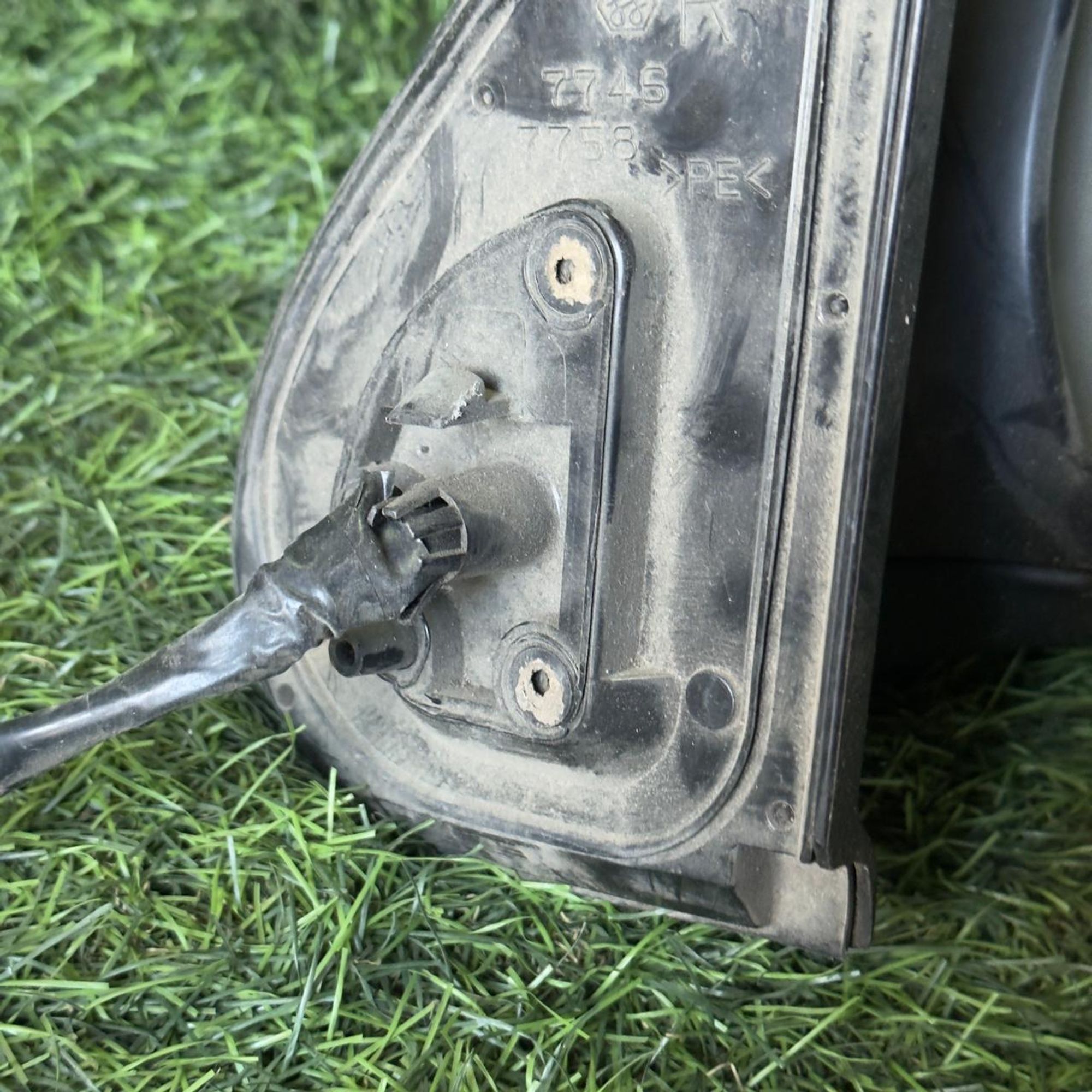 865 Зеркало боковое правое TOYOTA SIENTA NCP81, 3500 рублей, Невинномысск