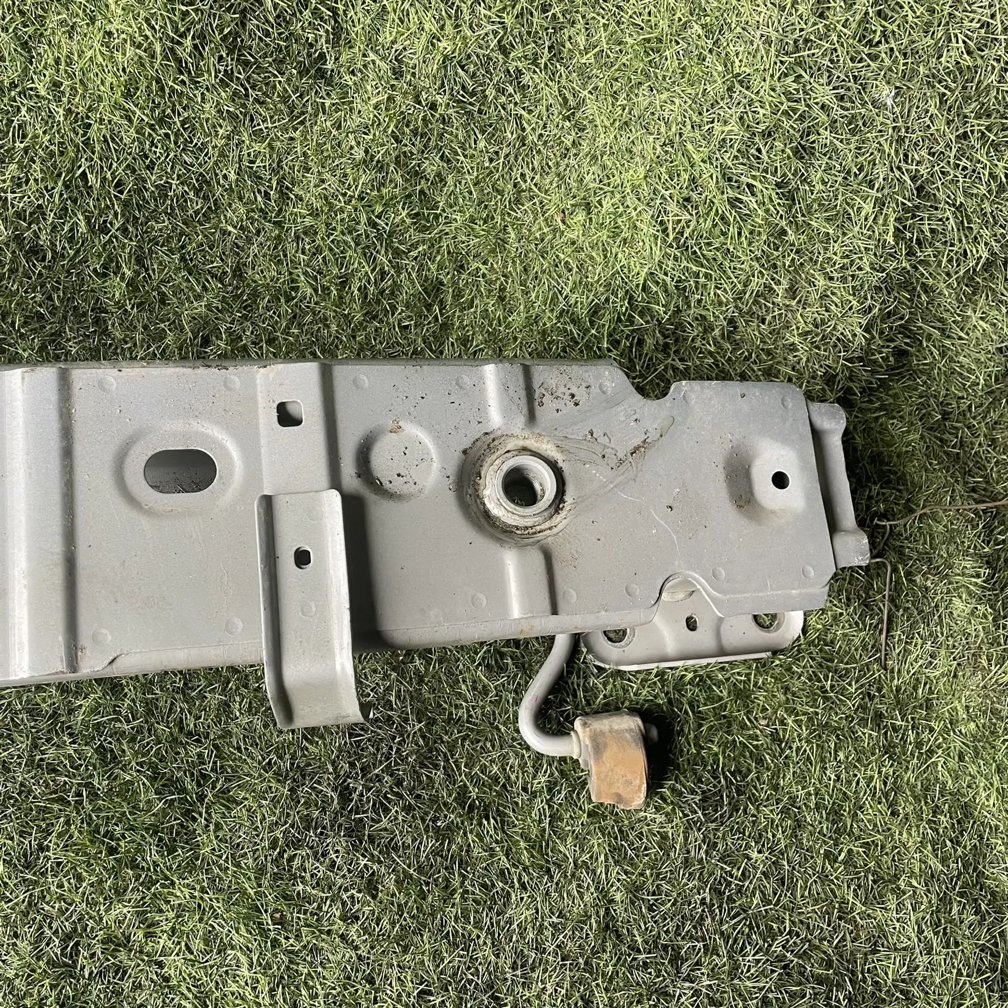 https://ycs.partsauto.market/partsauto-images/thmbs/userImages/772e461030aea93f4dbb6447c0f924d3/part/45a86e40-f7f0-4cb8-85e0-b043f0bb6ad6_1776939962058.jpg