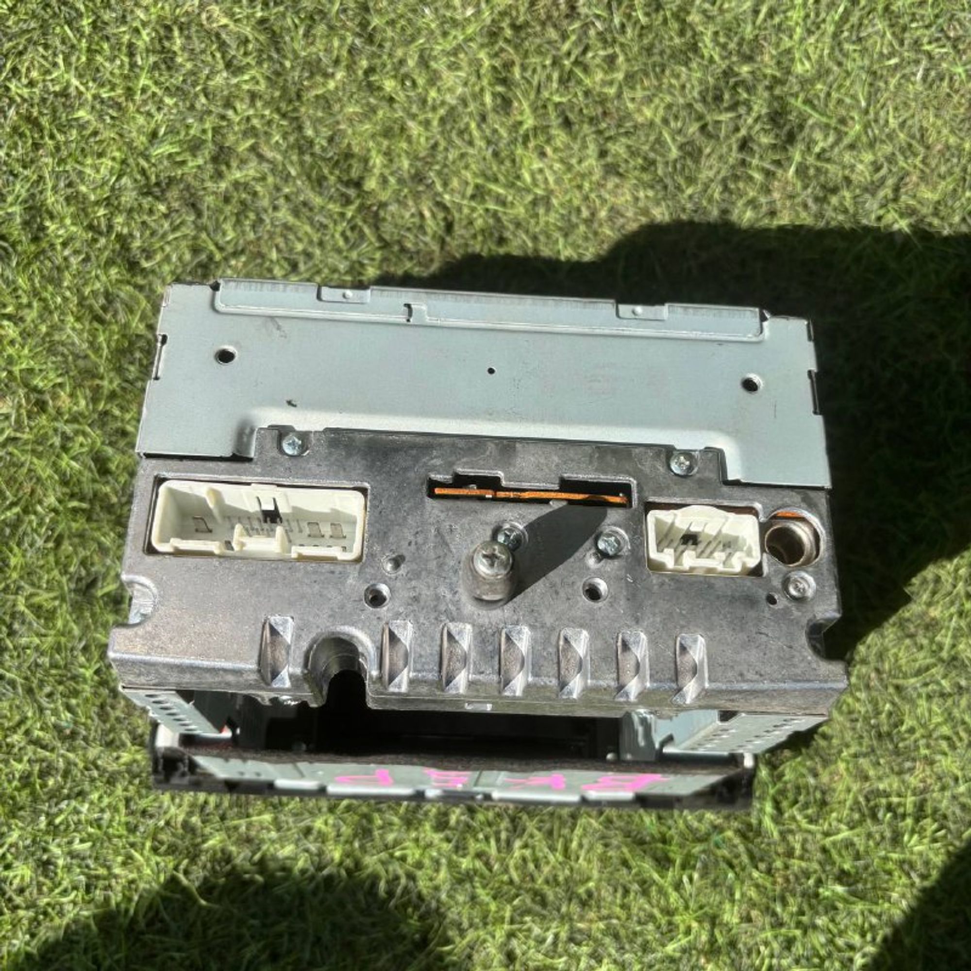 https://ycs.partsauto.market/partsauto-images/thmbs/userImages/772e461030aea93f4dbb6447c0f924d3/part/45f3b982-032d-41d5-93e8-c863d78852ff_1773827004752.jpg