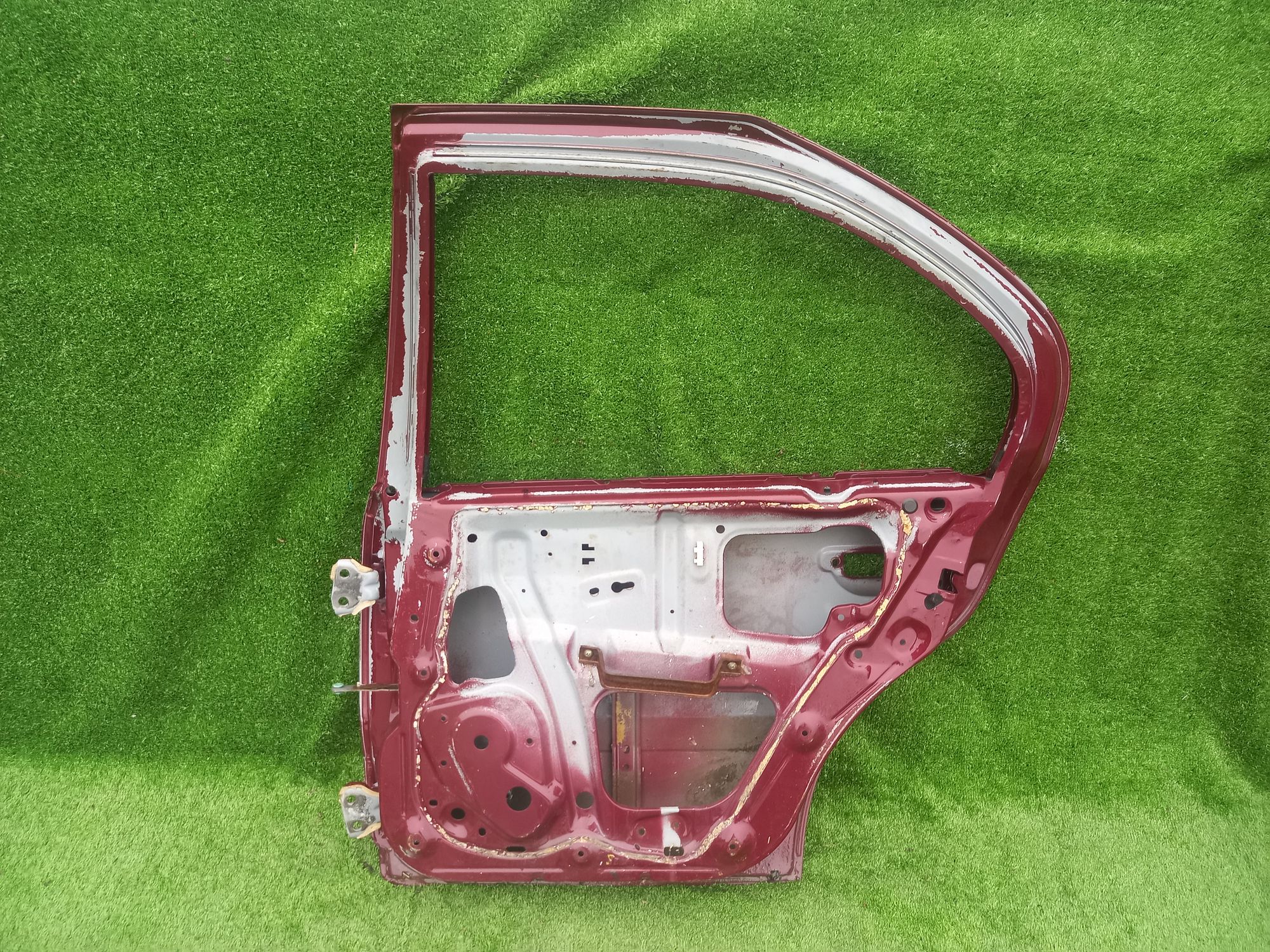 1305 дверь на NISSAN PRIMERA P10, 5500 рублей, Невинномысск