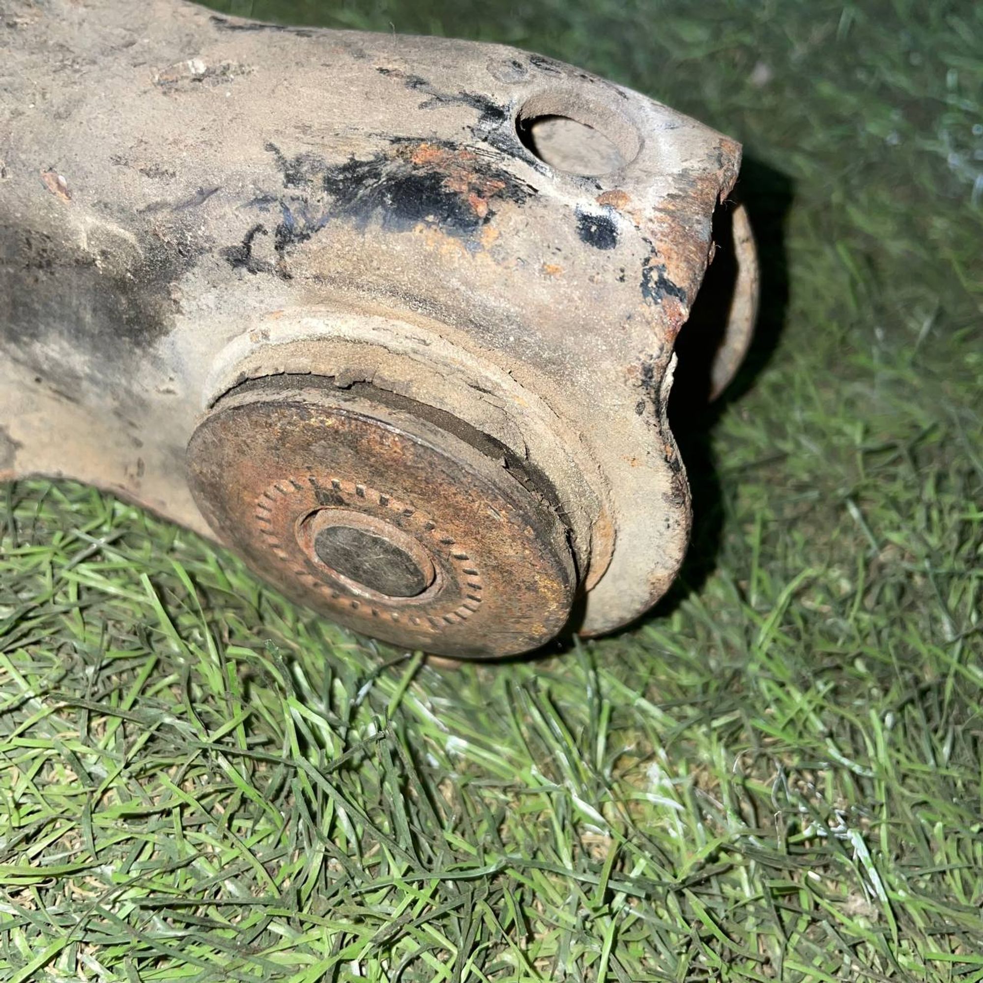 113 Рычаг передний правый нижний TOYOTA SURF LN130, 4000 рублей, Невинномысск