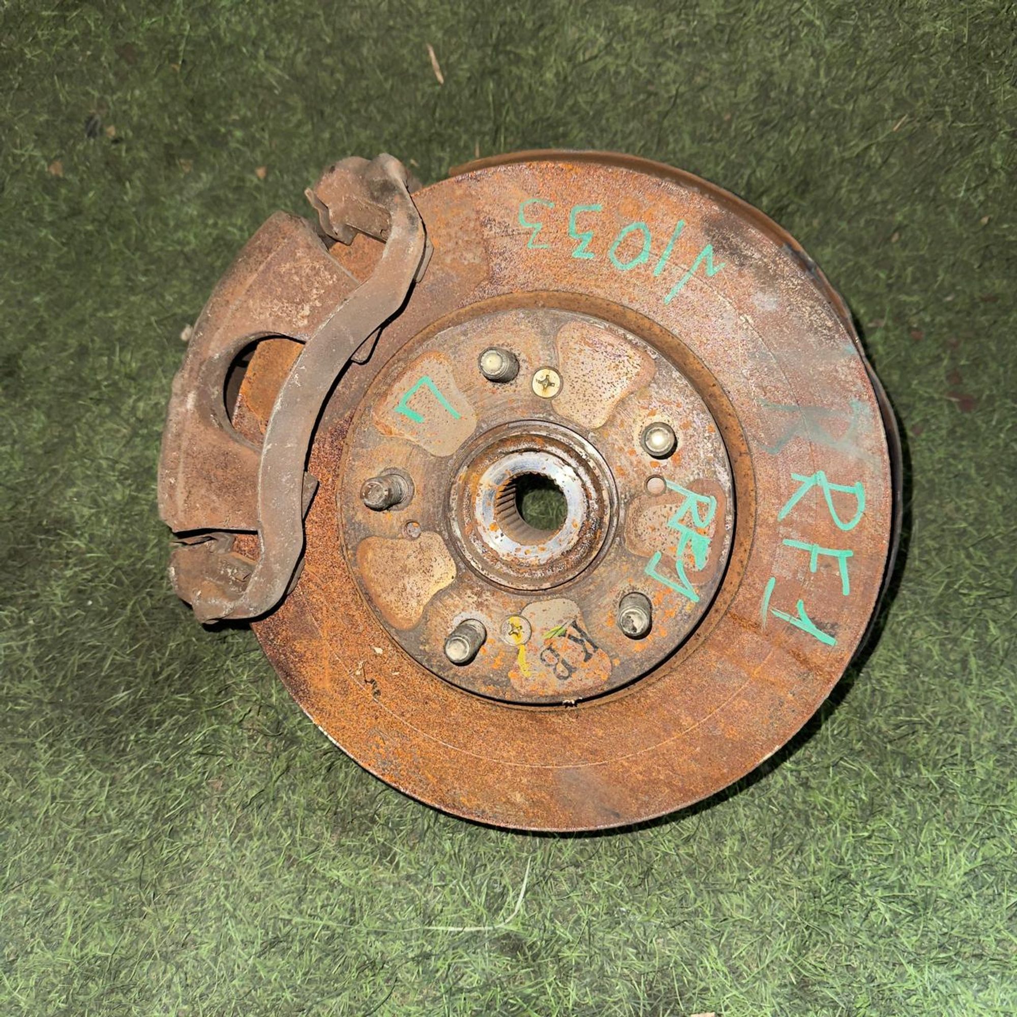 1033 Ступица передняя левая Honda Stepwgn RF1, 7500 рублей, Невинномысск