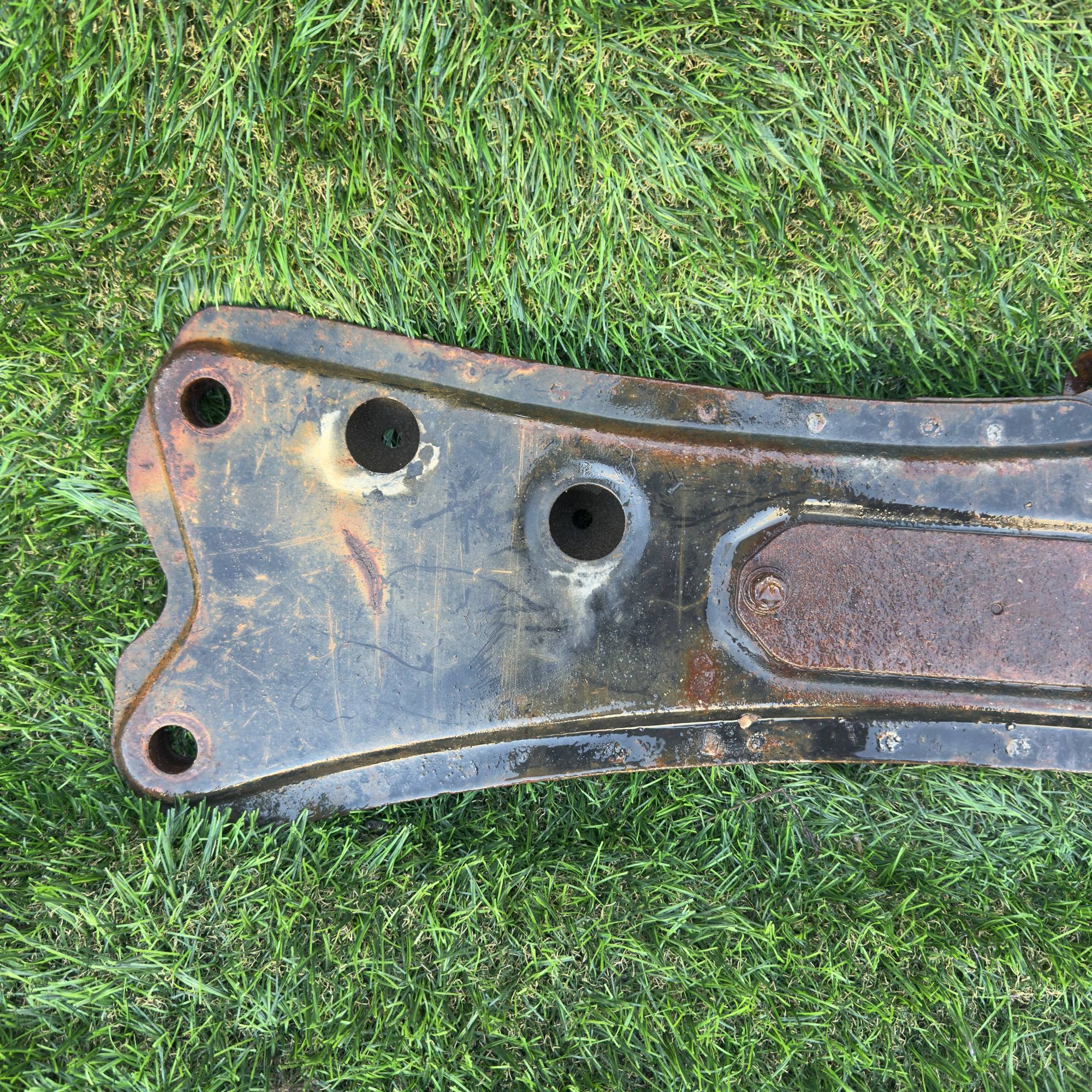 228 Балка поперечная TOYOTA VISTA SV30, 1 рублей, Невинномысск