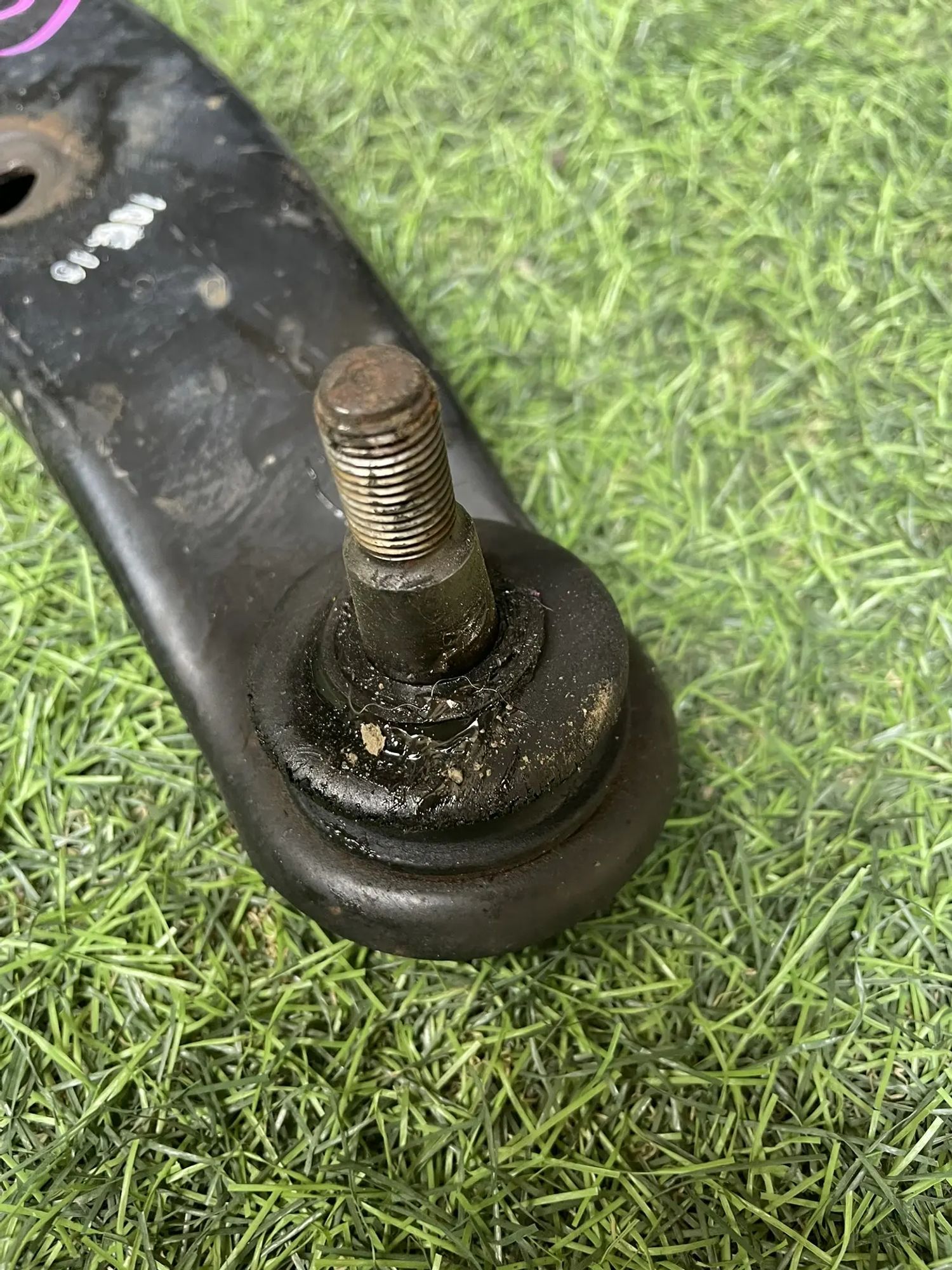 https://ycs.partsauto.market/partsauto-images/thmbs/userImages/772e461030aea93f4dbb6447c0f924d3/part/46c98c82-8053-446a-a9a7-b92752171755_1774429486111.jpg