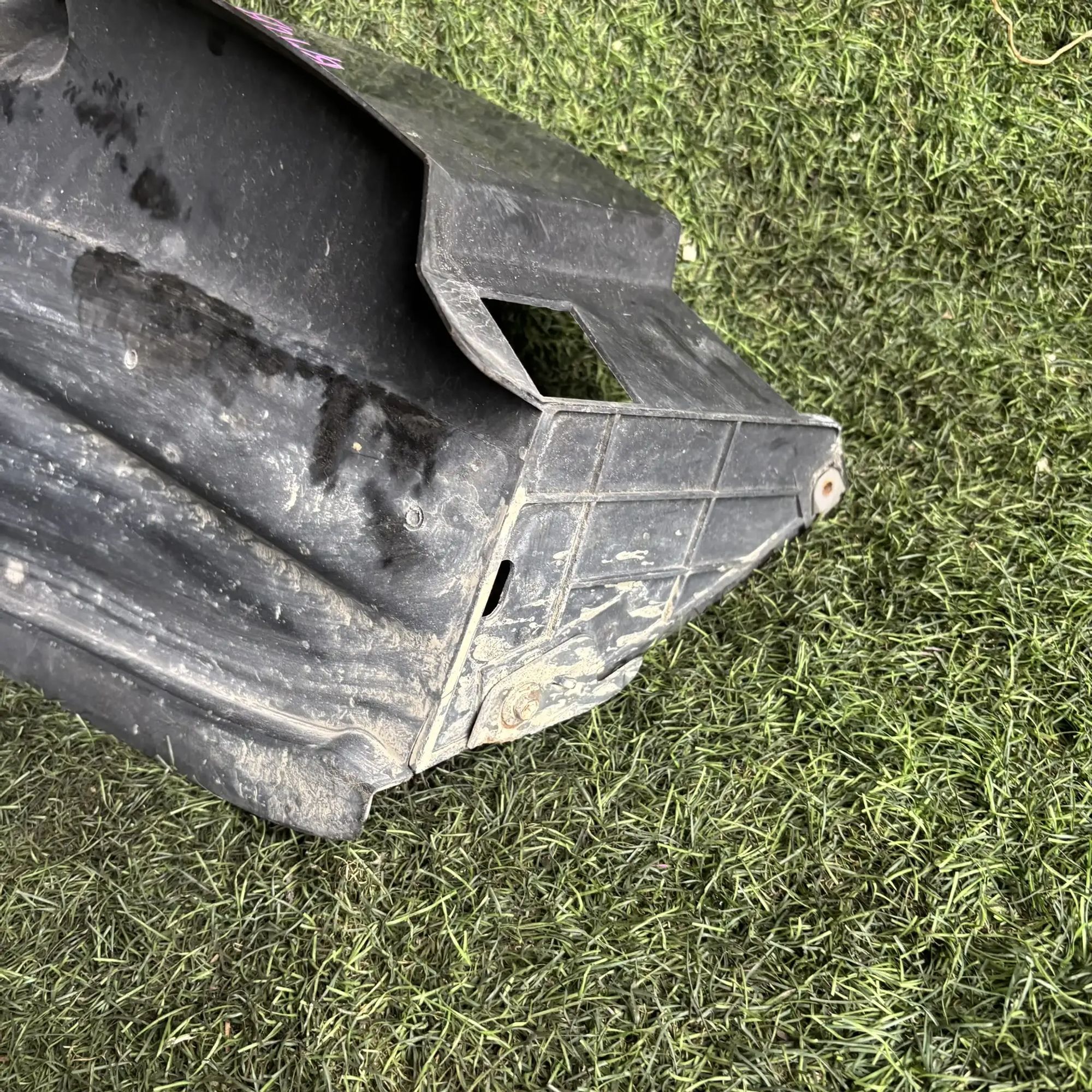https://ycs.partsauto.market/partsauto-images/thmbs/userImages/772e461030aea93f4dbb6447c0f924d3/part/46d39460-0c73-430b-8cf8-31b70a9c6c8a_1777279420810.jpg