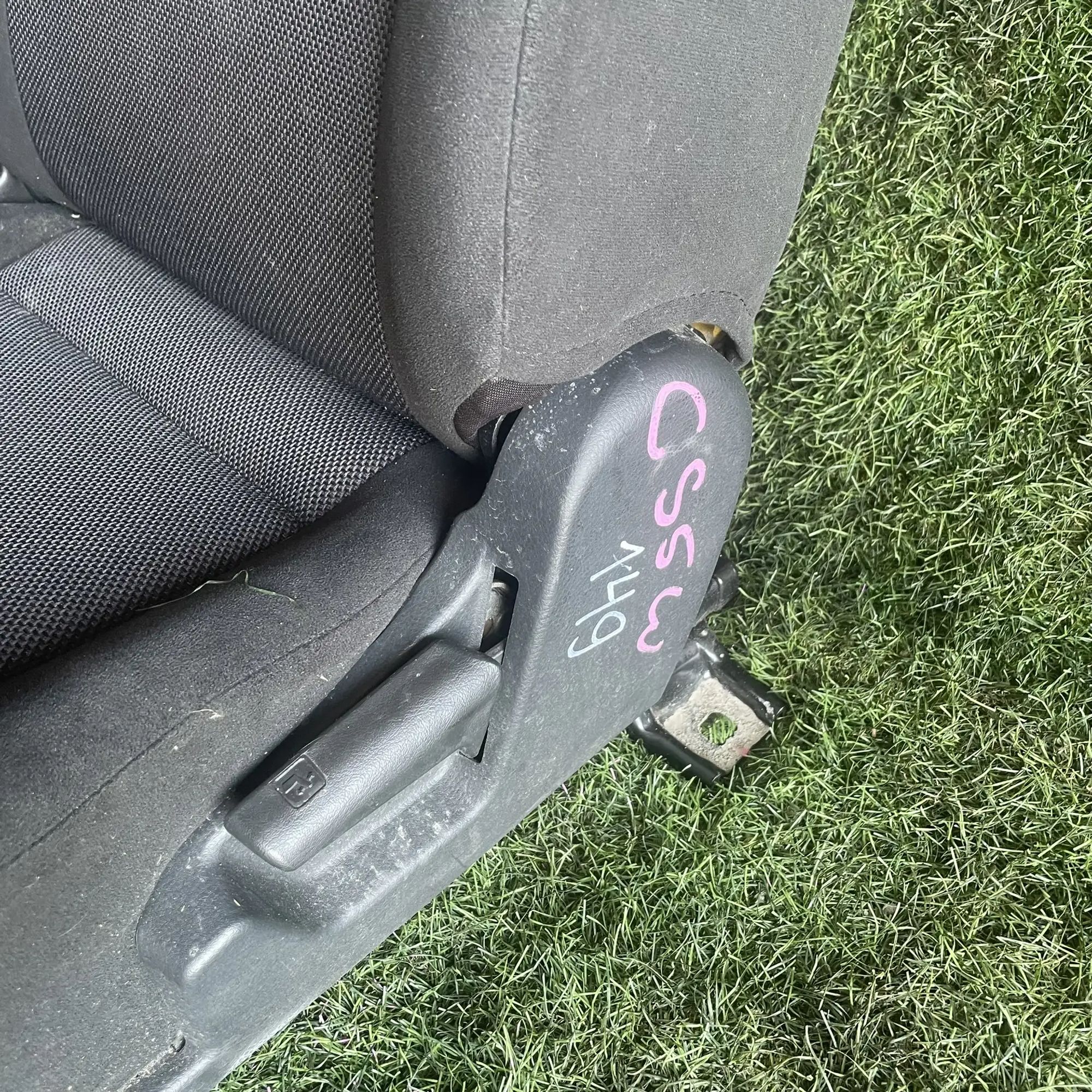 https://ycs.partsauto.market/partsauto-images/thmbs/userImages/772e461030aea93f4dbb6447c0f924d3/part/4739064a-41f0-4042-b152-419ef3183414_1776760367151.jpg