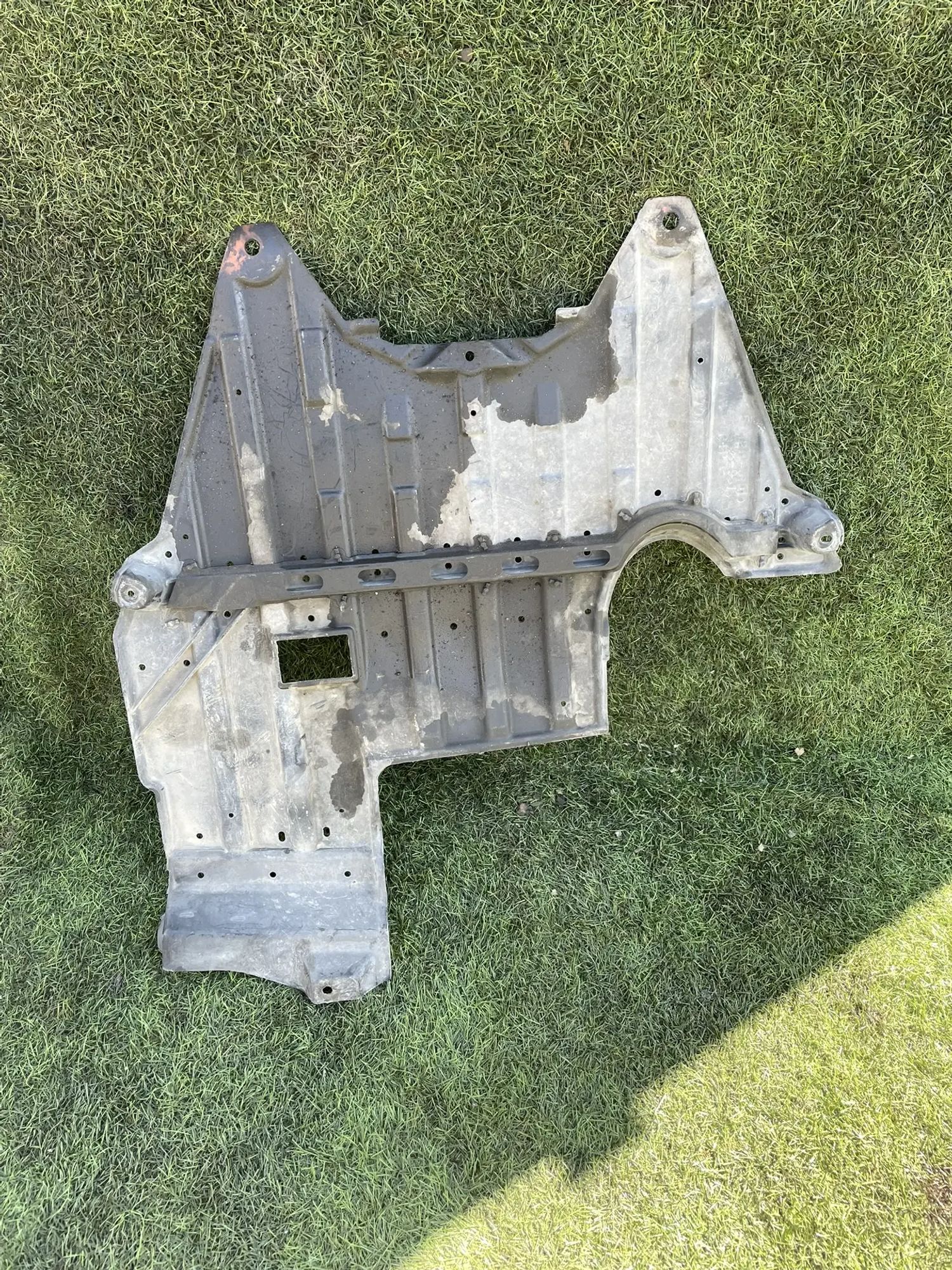 https://ycs.partsauto.market/partsauto-images/thmbs/userImages/772e461030aea93f4dbb6447c0f924d3/part/47c016d9-e641-4bc3-9bd1-58b4f72ef92d_1775223881157.jpg