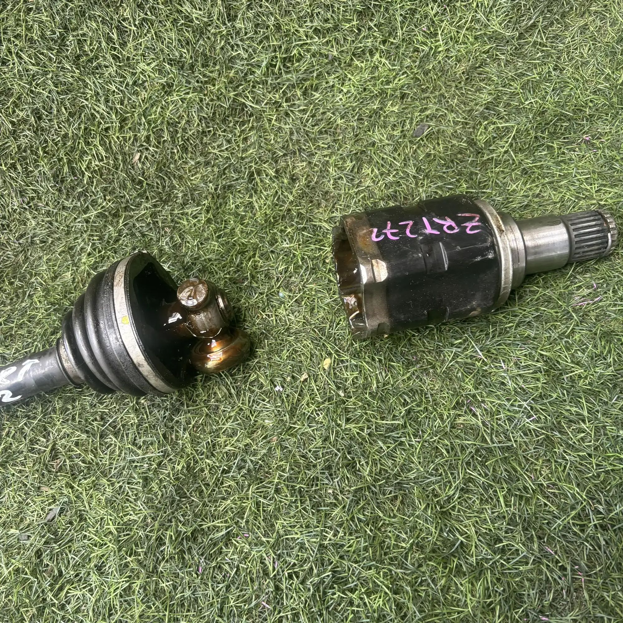 https://ycs.partsauto.market/partsauto-images/thmbs/userImages/772e461030aea93f4dbb6447c0f924d3/part/47ca9ae7-f557-4a66-a8ac-0ba79ca2800f_1776850731876.jpg