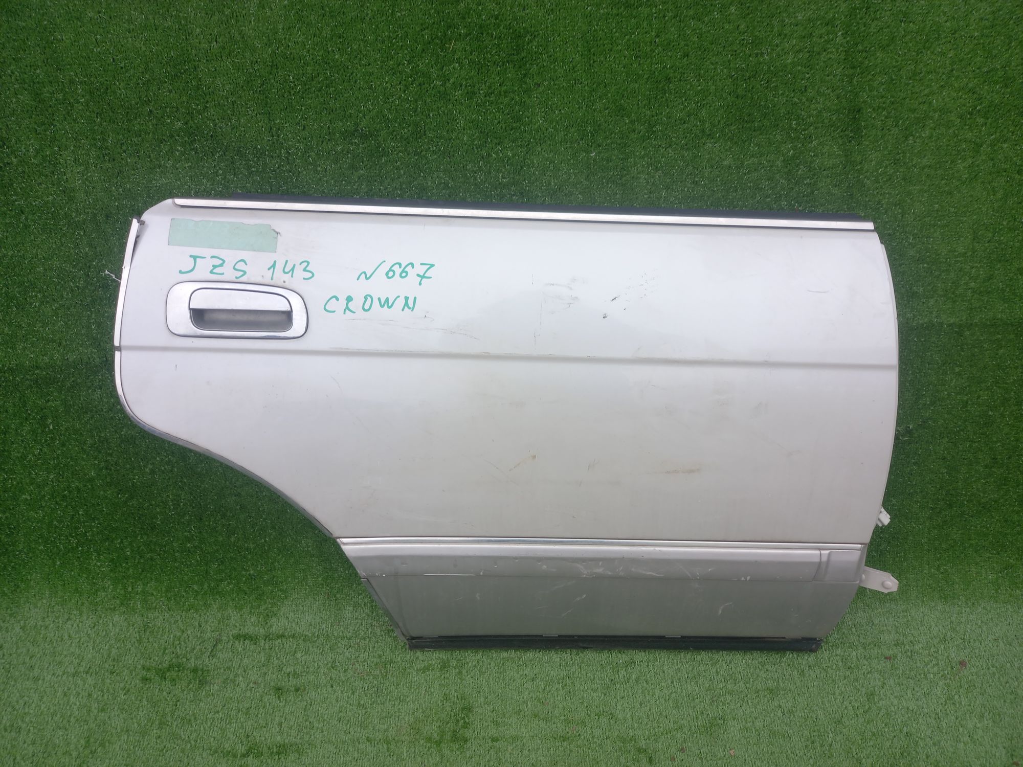 667 дверь на TOYOTA CROWN JZS143, 6000 рублей, Невинномысск