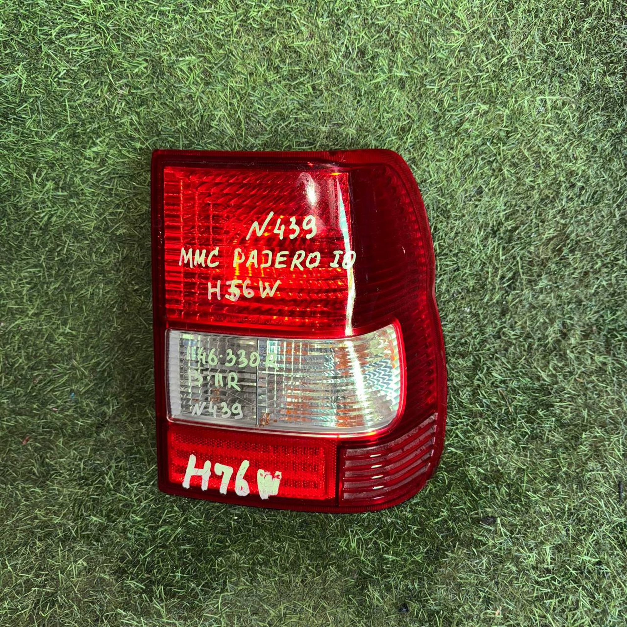 439 Фонарь задний правый MITSUBISHI PAJERO IO H66W, 5000 рублей, Невинномысск