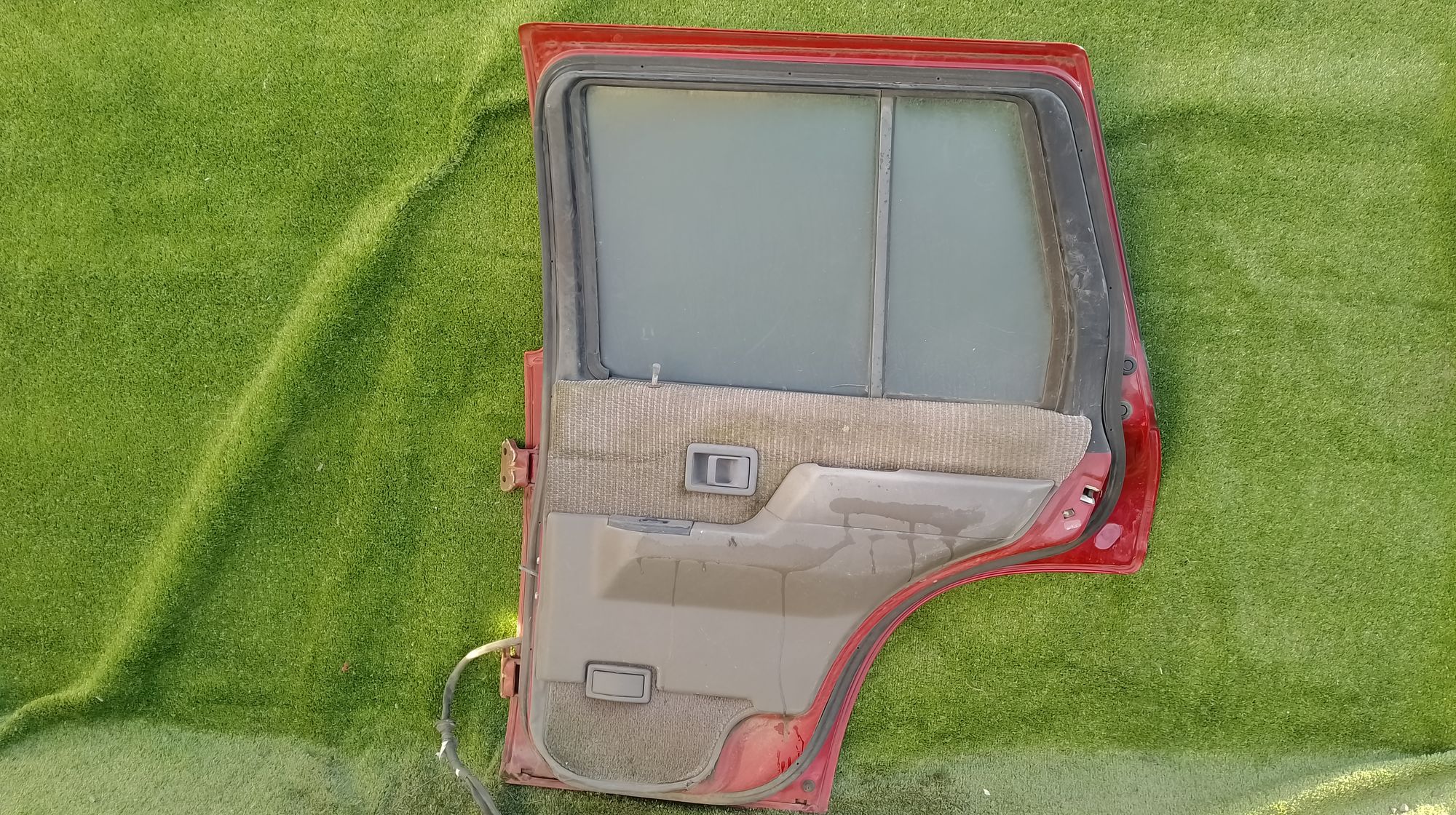 1083 Дверь задняя правая Nissan Terrano D21, 3500 рублей, Невинномысск