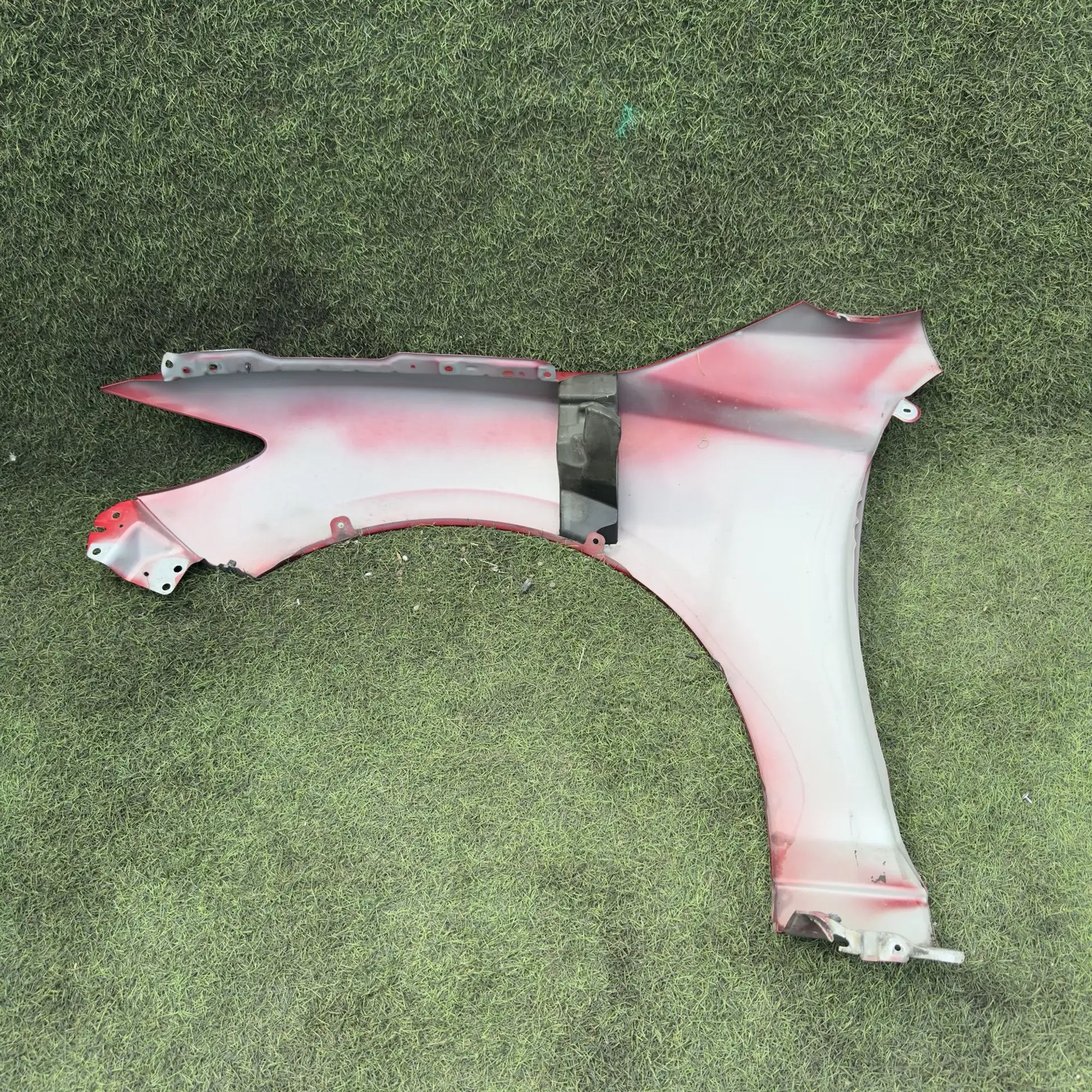 https://ycs.partsauto.market/partsauto-images/thmbs/userImages/772e461030aea93f4dbb6447c0f924d3/part/48bed94a-e01a-4023-a55f-e1c657ebf323_1778826971324.jpg