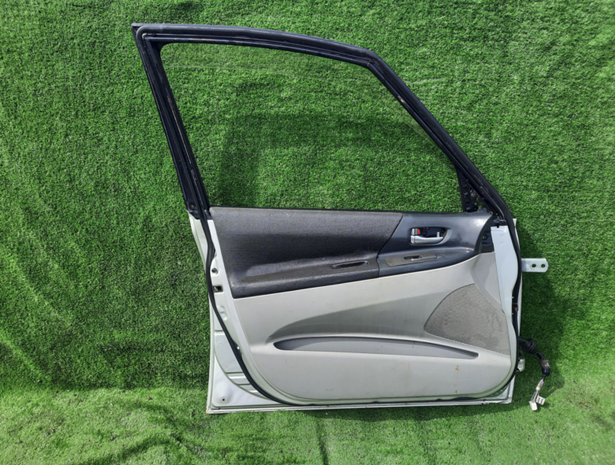 1575 дверь на TOYOTA OPA ACT10, 12500 рублей, Невинномысск