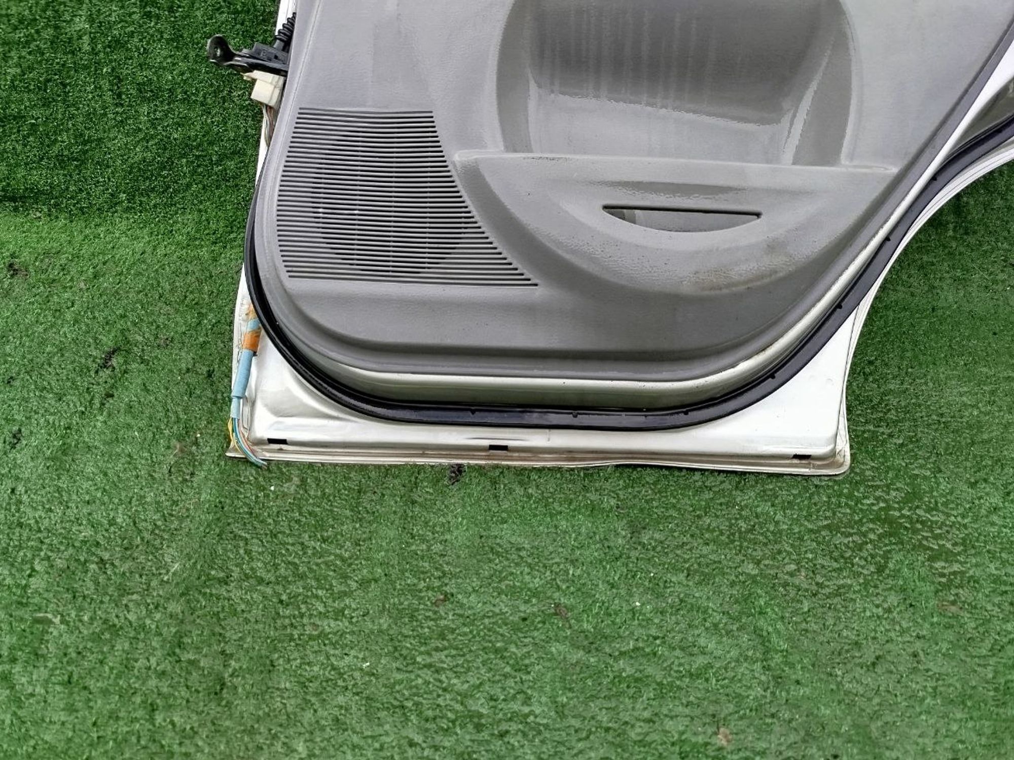 2027 дверь на MAZDA MPV LWEW, 12500 рублей, Невинномысск