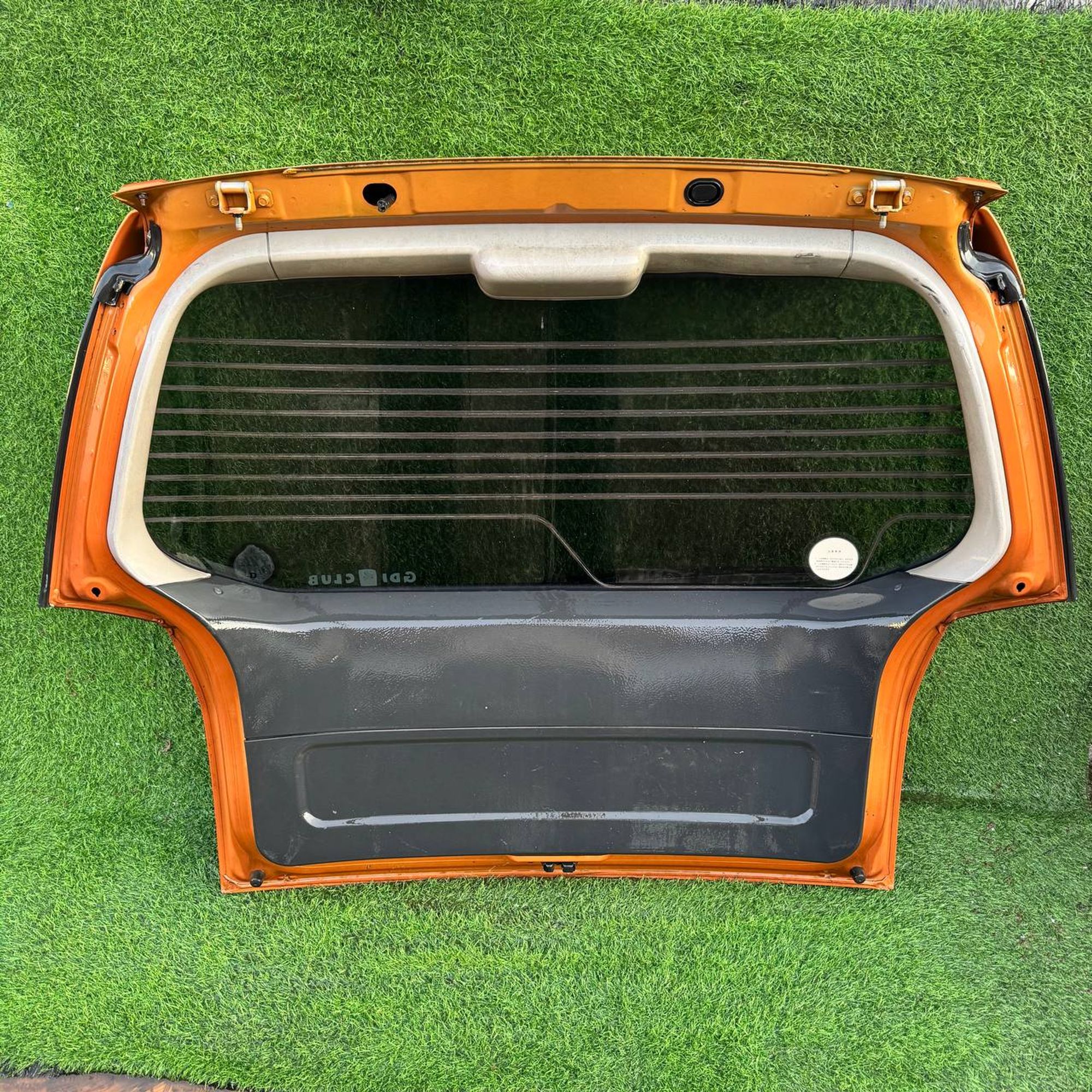 203 дверь багажника на MITSUBISHI DINGO CQ2A, 14500 рублей, Невинномысск