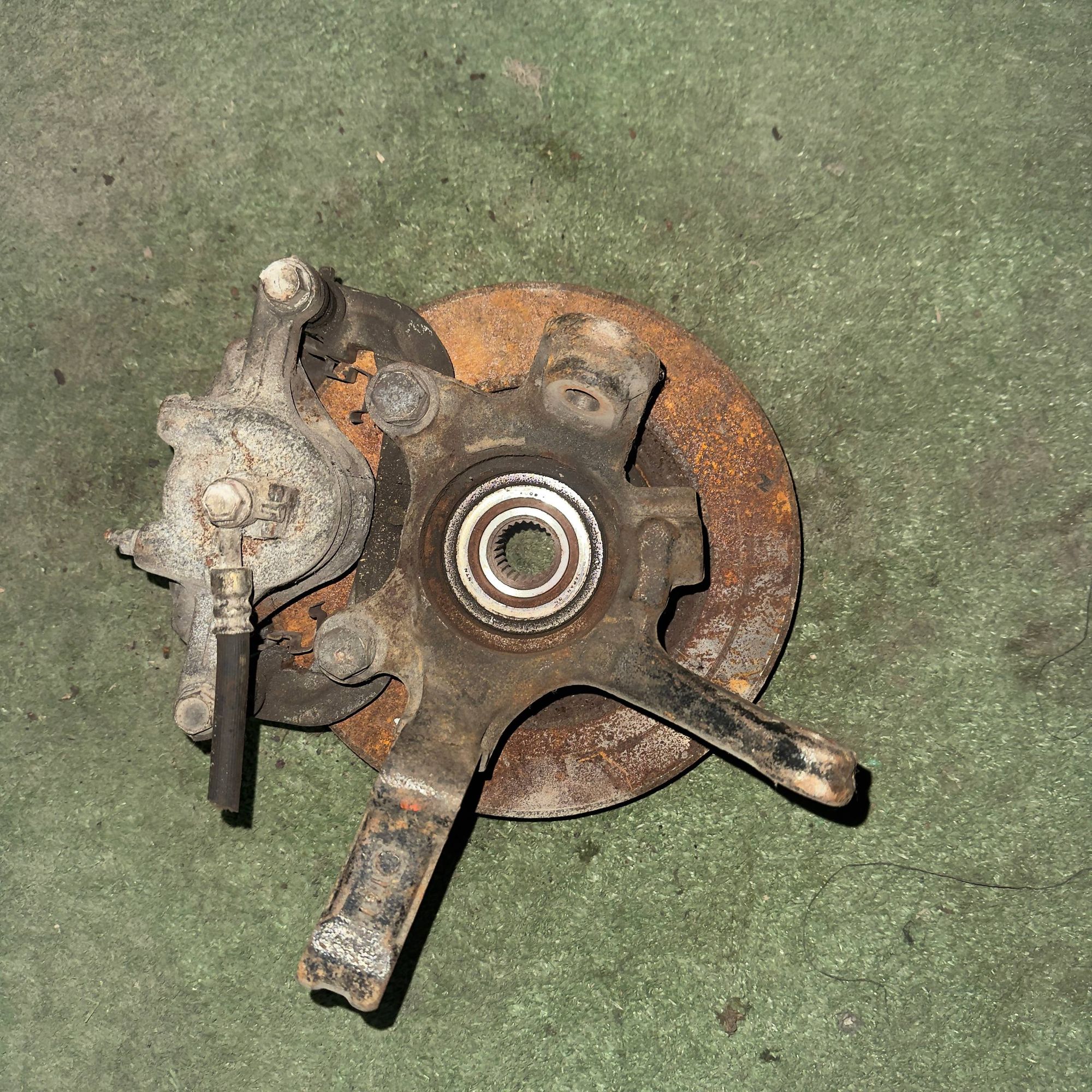 736 Ступица передняя левая NISSAN SUNNY QG13, 6000 рублей, Невинномысск