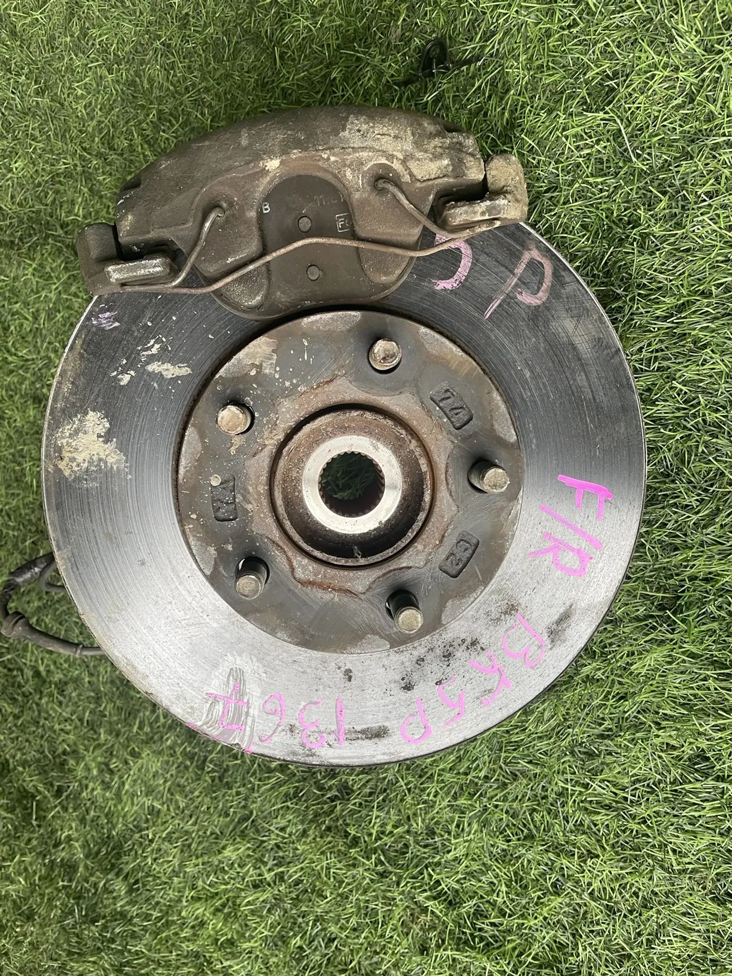 1367 Ступица передняя правая Mazda Axela BK5P ZY 2006, 14500 рублей, Невинномысск