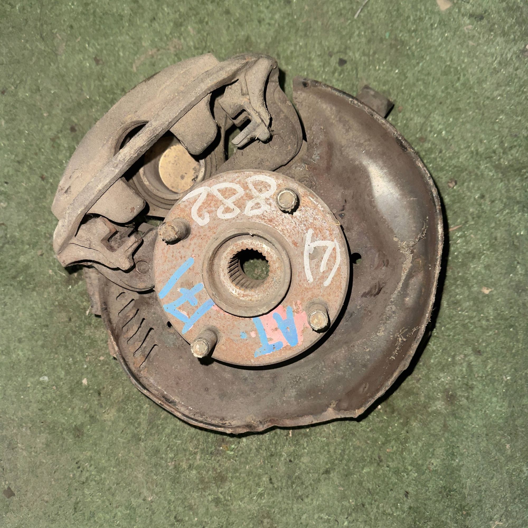 882 Ступица передняя левая TOYOTA CARINA AT171, 6500 рублей, Невинномысск