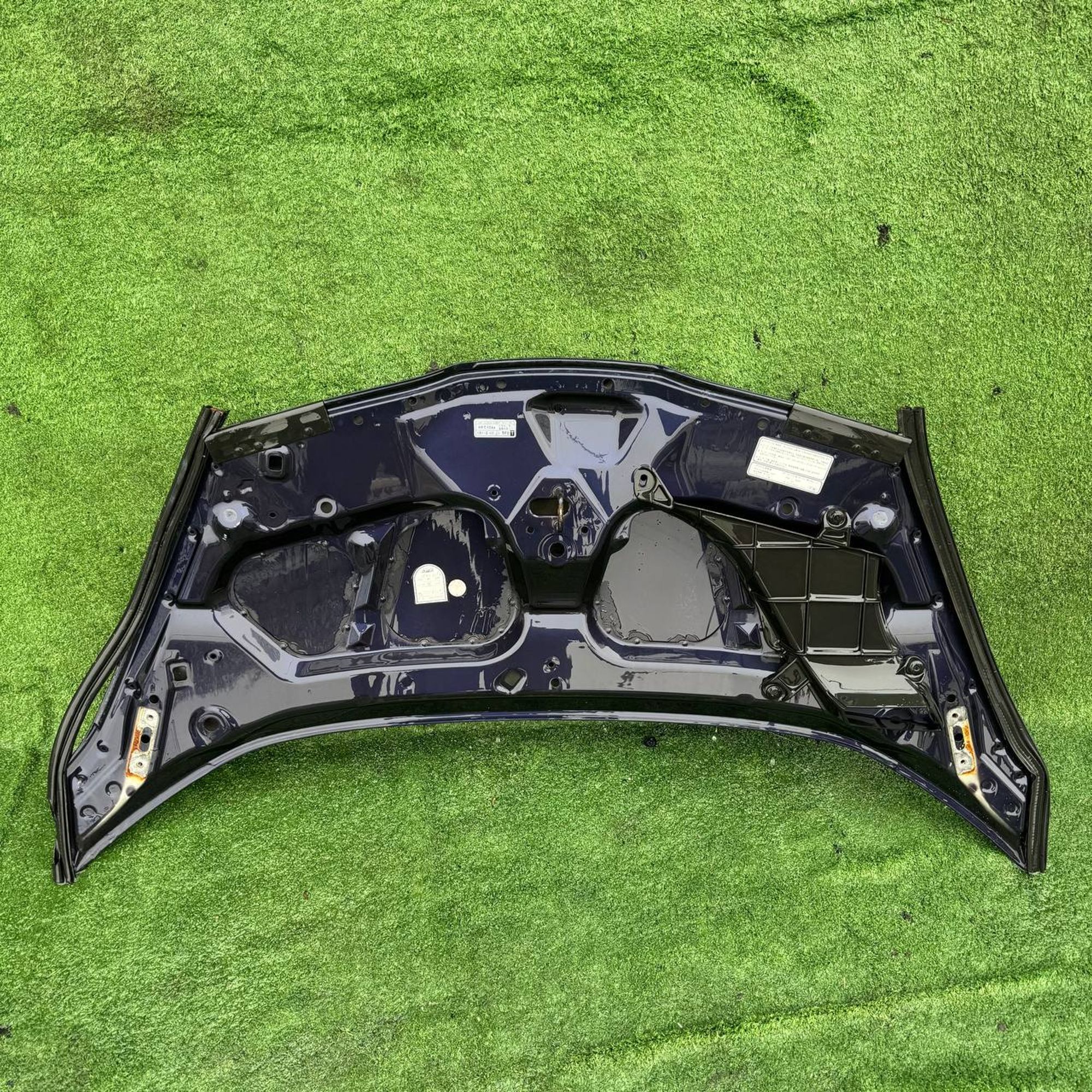 https://ycs.partsauto.market/partsauto-images/thmbs/userImages/772e461030aea93f4dbb6447c0f924d3/part/4a2c361d-d53a-4a2a-a9ce-9db7642ff65d_1733149136512.jpg