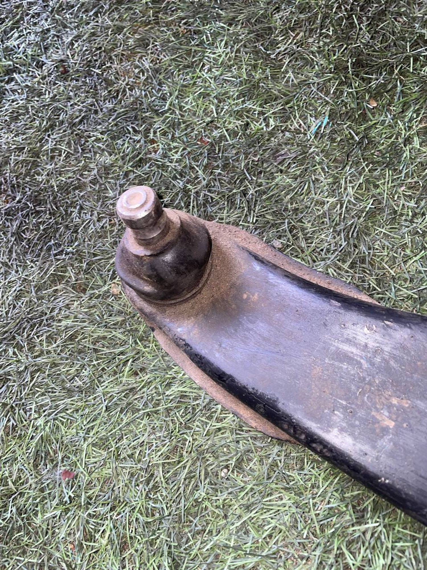 321 Рычаг передний правый нижний MITSUBISHI AIRTREK CU2W 4G63, 1 рублей, Невинномысск