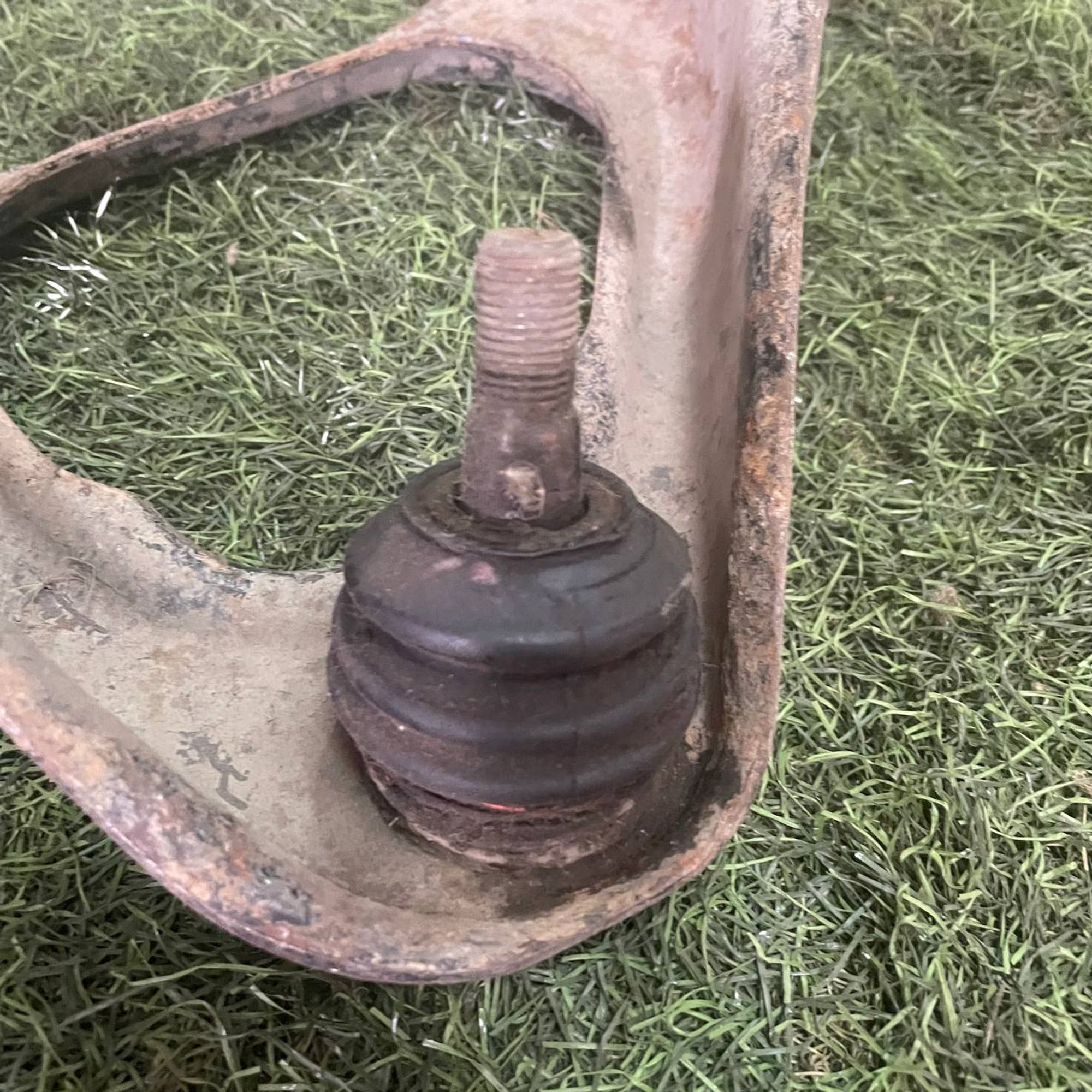 151 Рычаг задний правый верхний TOYOTA MARK II GX81, 3500 рублей, Невинномысск