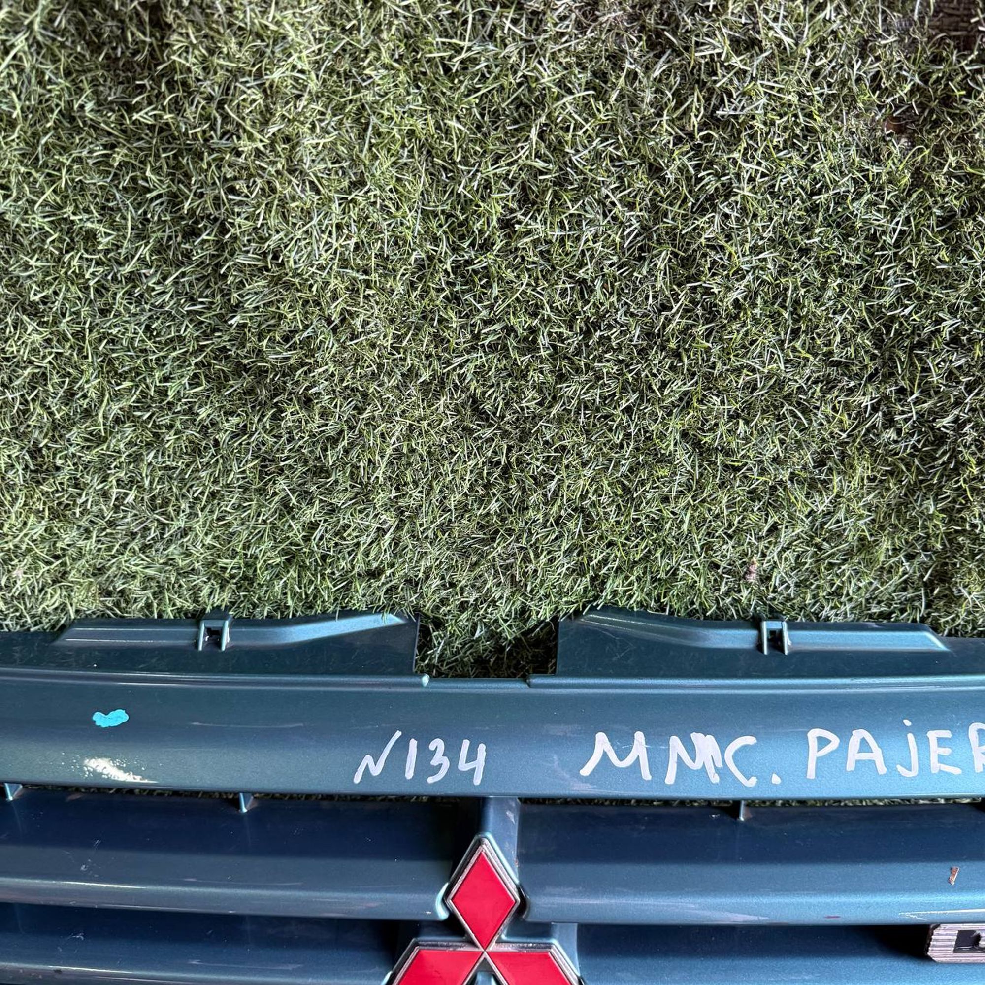 134 Решетка радиатора MITSUBISHI PAJERO IO H66W, 6500 рублей, Невинномысск