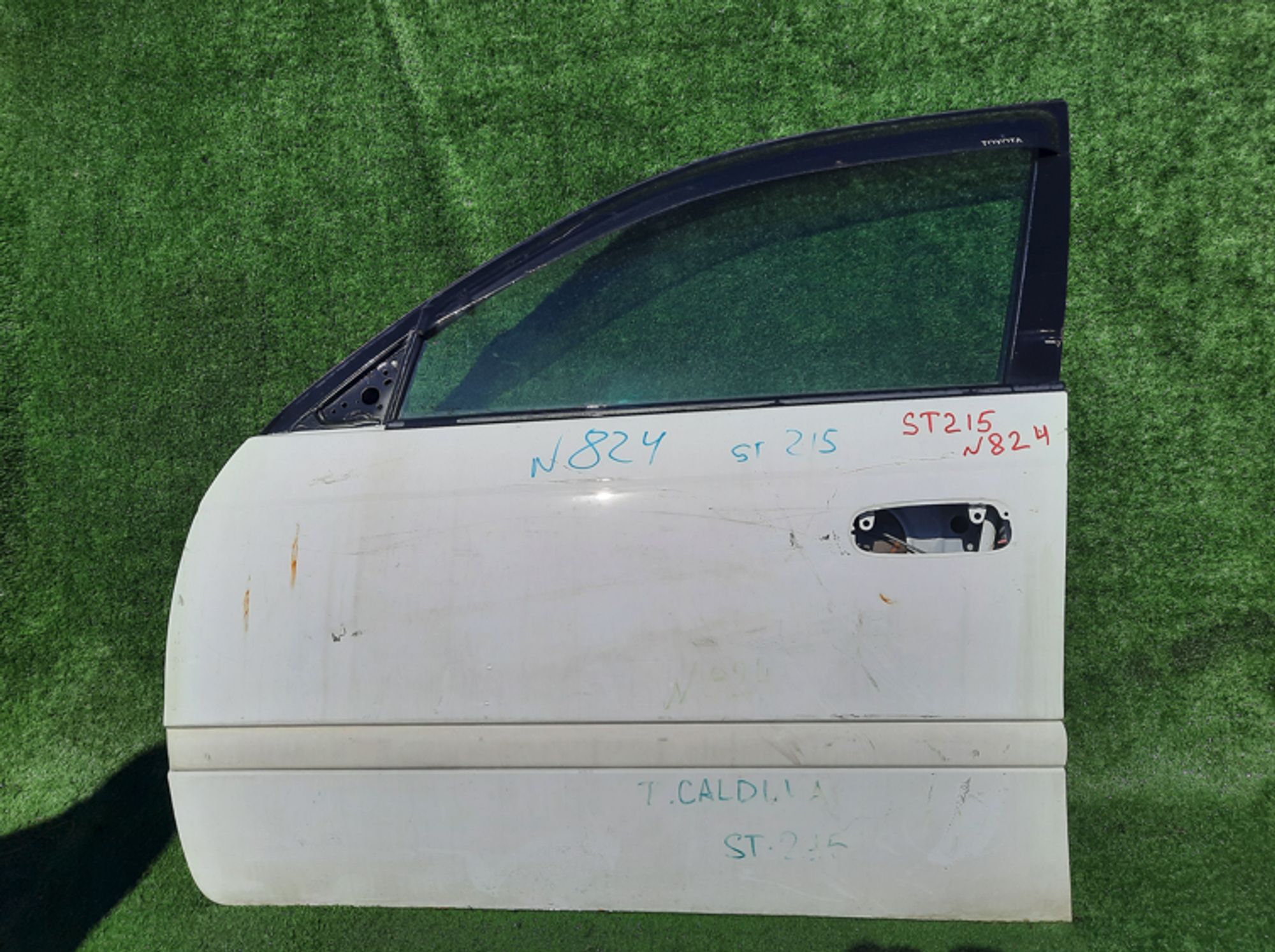 824 дверь на TOYOTA CALDINA ST215, 22500 рублей, Невинномысск