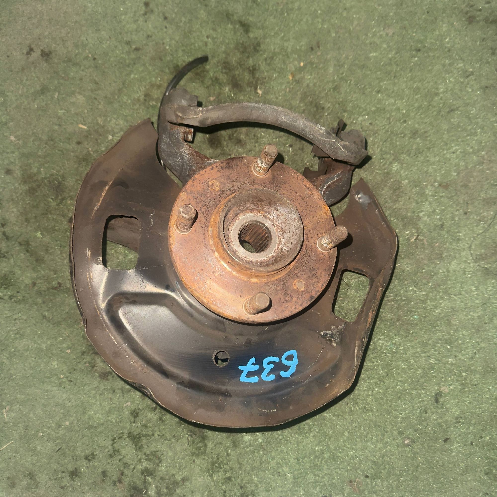 637 Ступица передняя правая NISSAN SUNNY FB15, 3000 рублей, Невинномысск