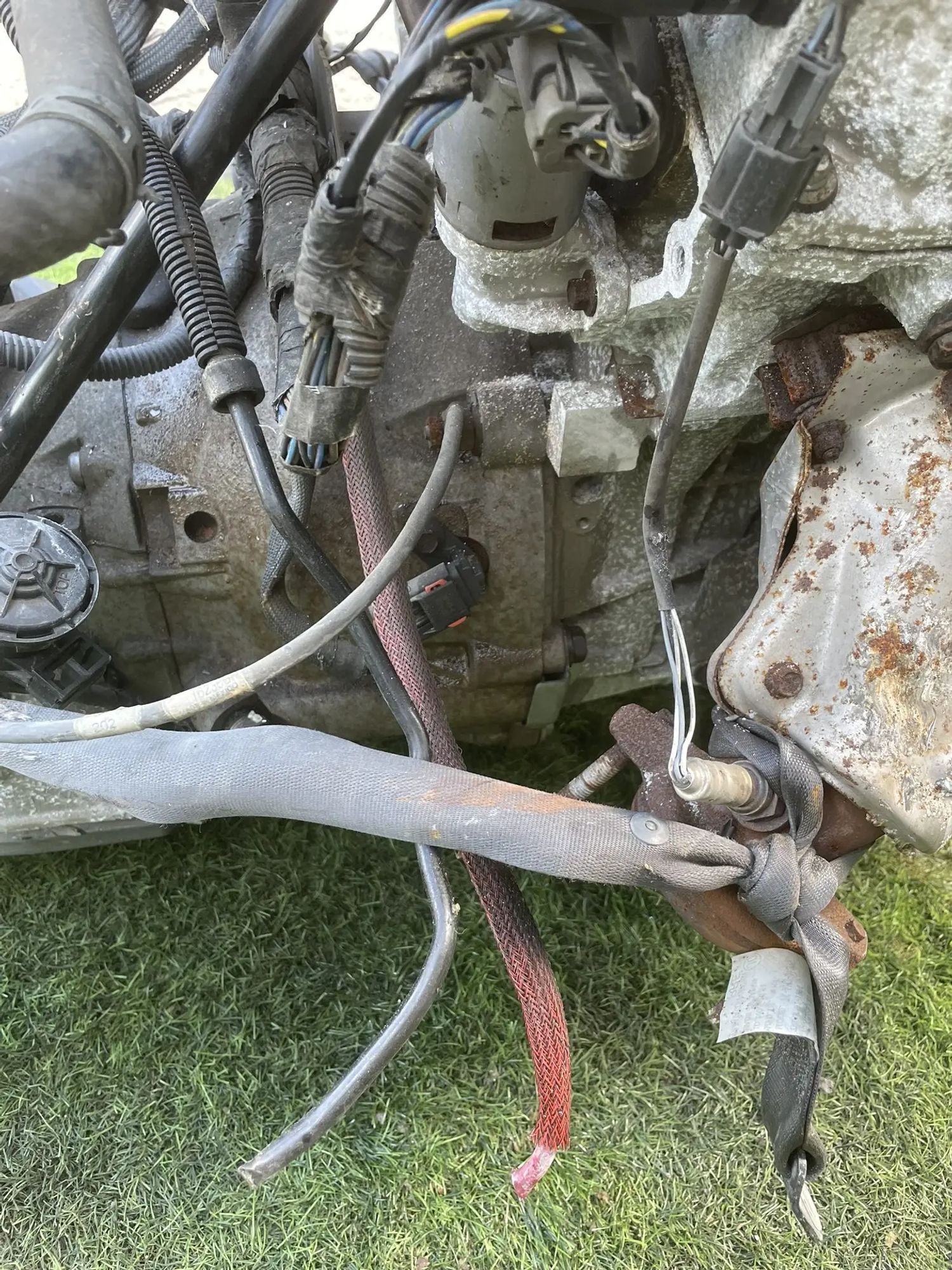 https://ycs.partsauto.market/partsauto-images/thmbs/userImages/772e461030aea93f4dbb6447c0f924d3/part/4c2c0f35-8a47-4af7-bbb5-2c1fb8281061_1776410080219.jpg