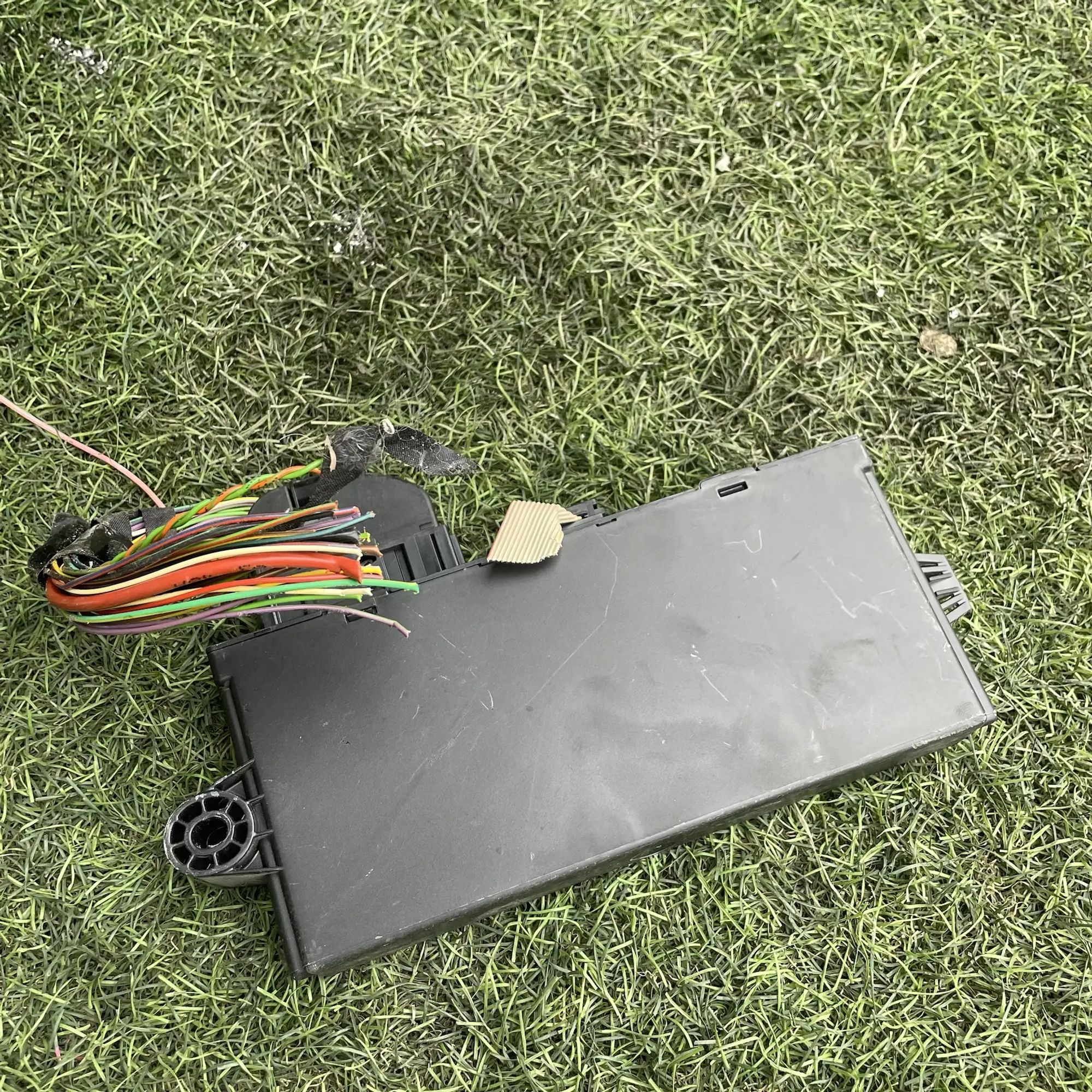 https://ycs.partsauto.market/partsauto-images/thmbs/userImages/772e461030aea93f4dbb6447c0f924d3/part/4c890ccd-f7d1-431b-bed9-90c9baeb3e44_1779105493740.jpg