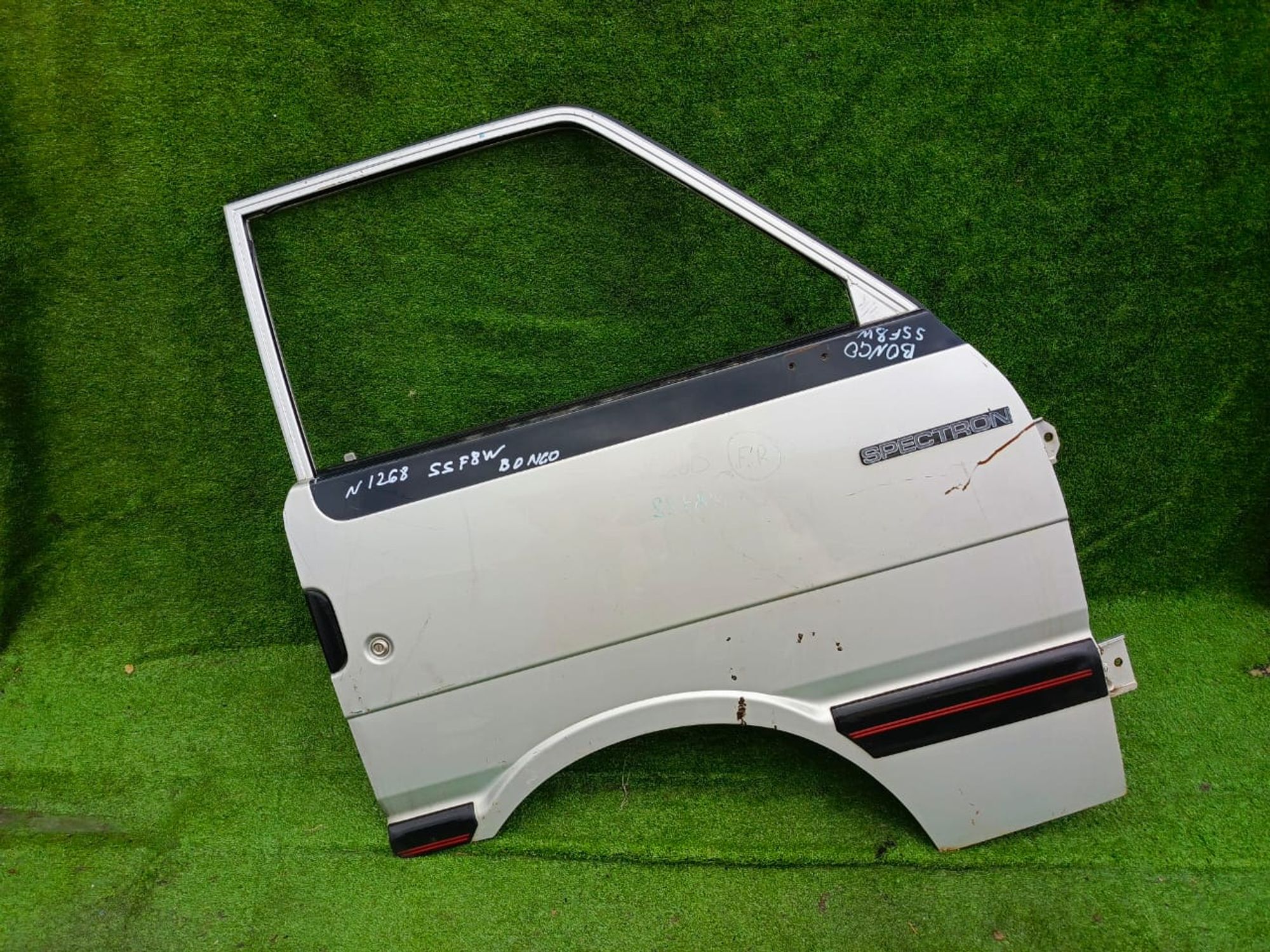 1268 дверь на MAZDA BONGO SSP8W, 6000 рублей, Невинномысск