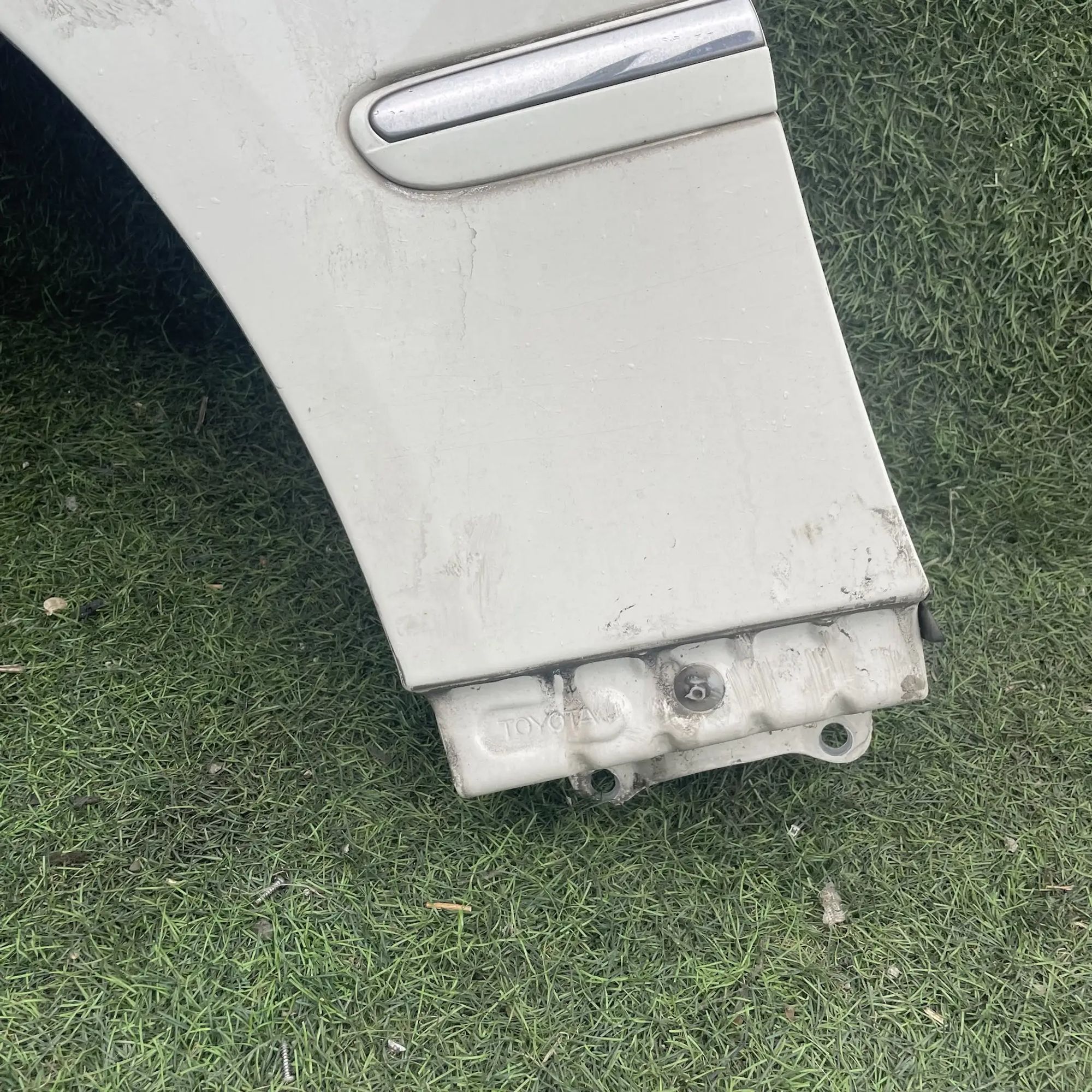 https://ycs.partsauto.market/partsauto-images/thmbs/userImages/772e461030aea93f4dbb6447c0f924d3/part/4cc0abd8-0cf5-48f6-a138-5e0c87bcd22b_1778832682647.jpg