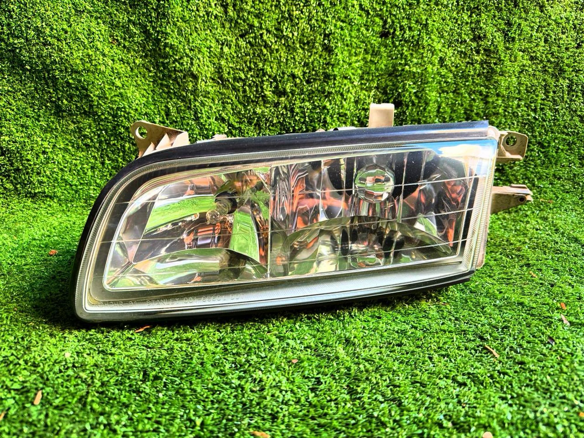 1018 фара левая на MAZDA MILLENIA TAFP, 3500 рублей, Невинномысск