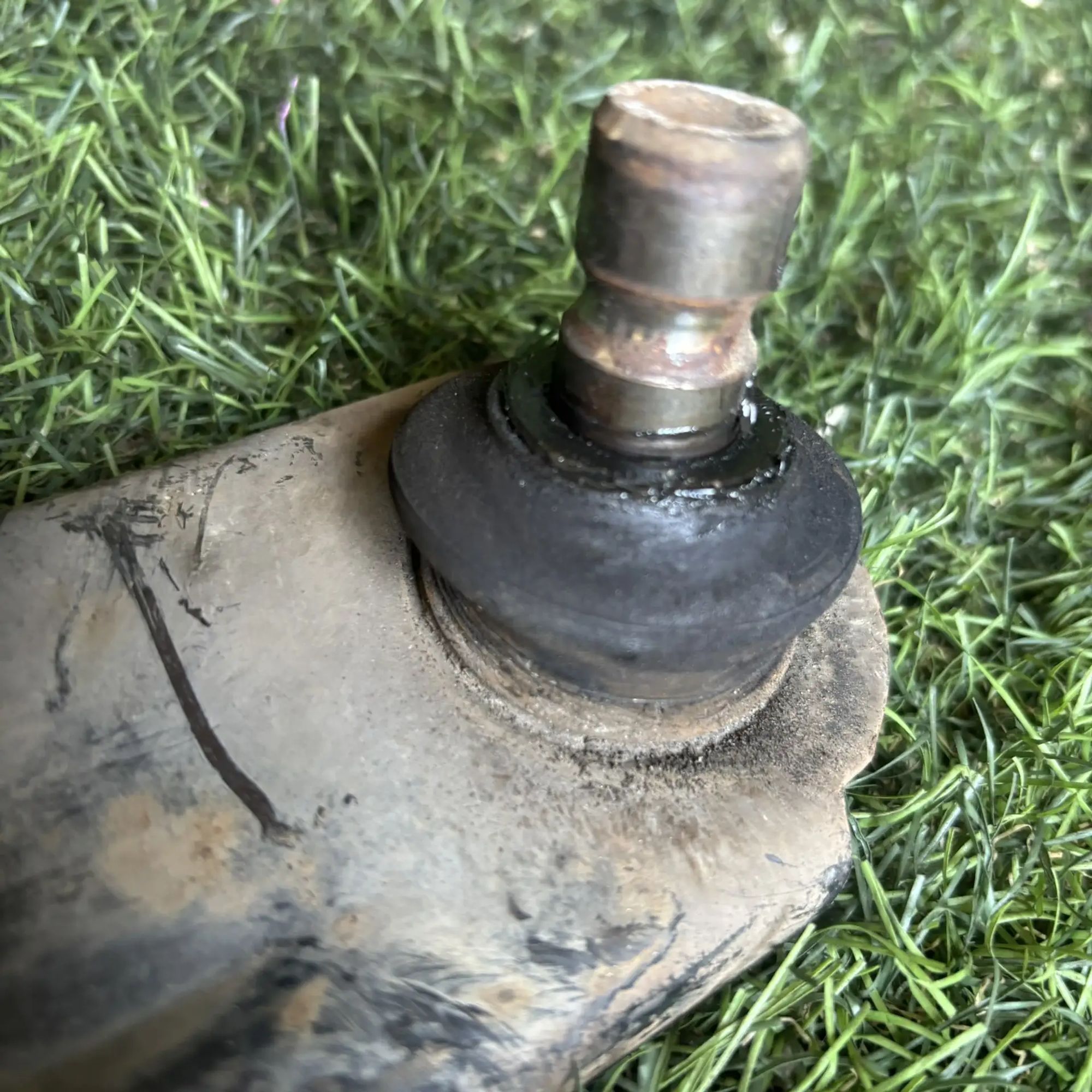 https://ycs.partsauto.market/partsauto-images/thmbs/userImages/772e461030aea93f4dbb6447c0f924d3/part/4cf81583-7211-42d6-8ea5-f20902d7d4cd_1777097764923.jpg
