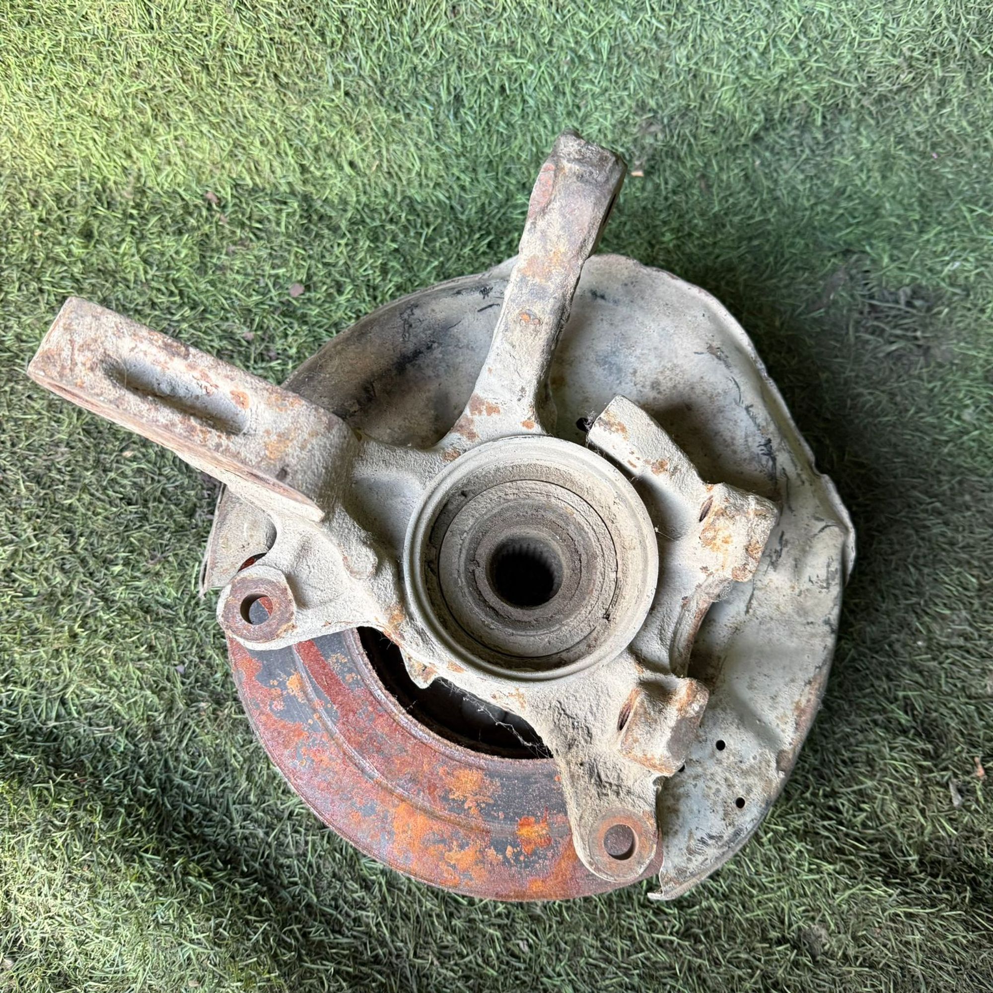 307 Ступица передняя правая TOYOTA CAMRY CV30, 1 рублей, Невинномысск