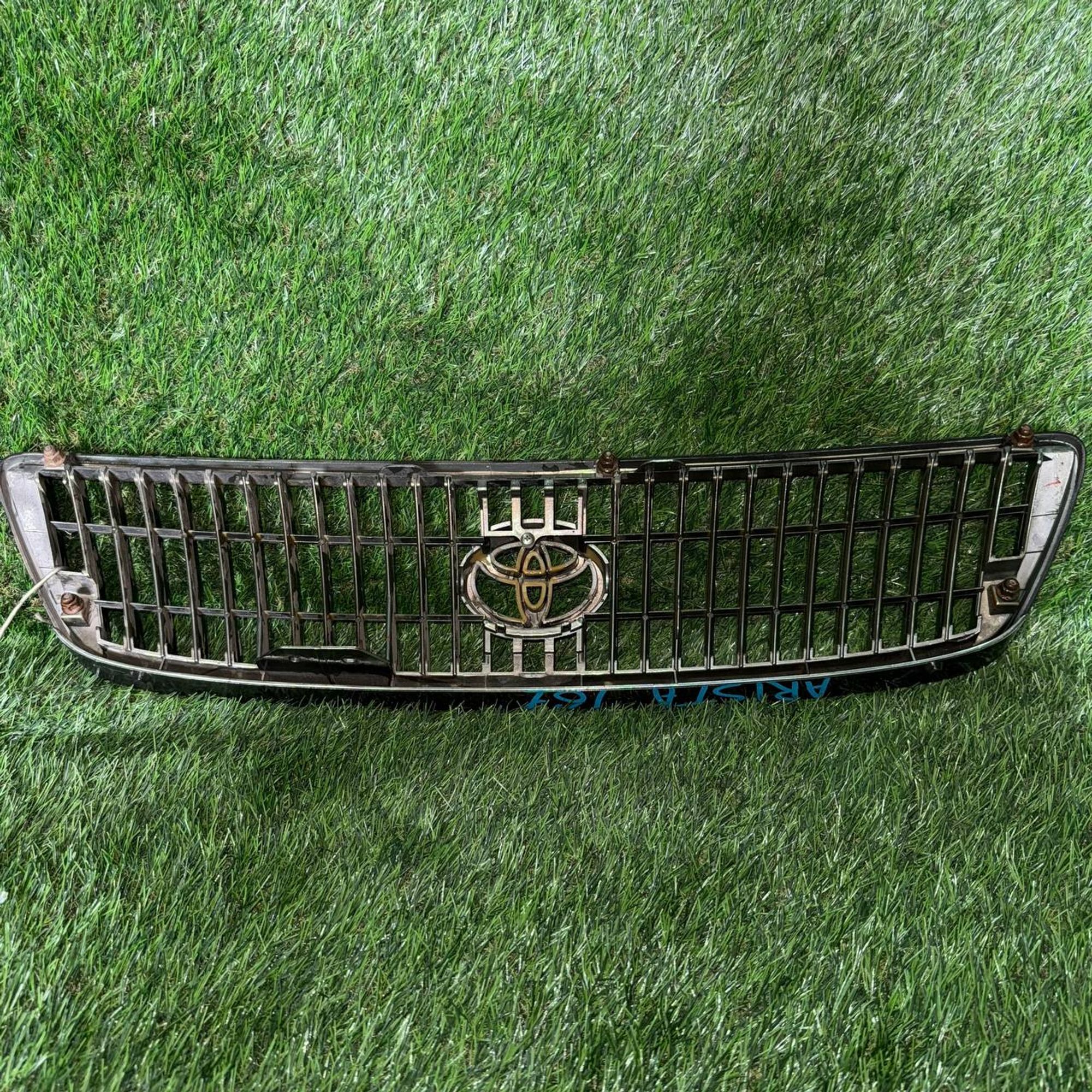 31 Решетка радиатора TOYOTA ARISTO JZS161, 3500 рублей, Невинномысск