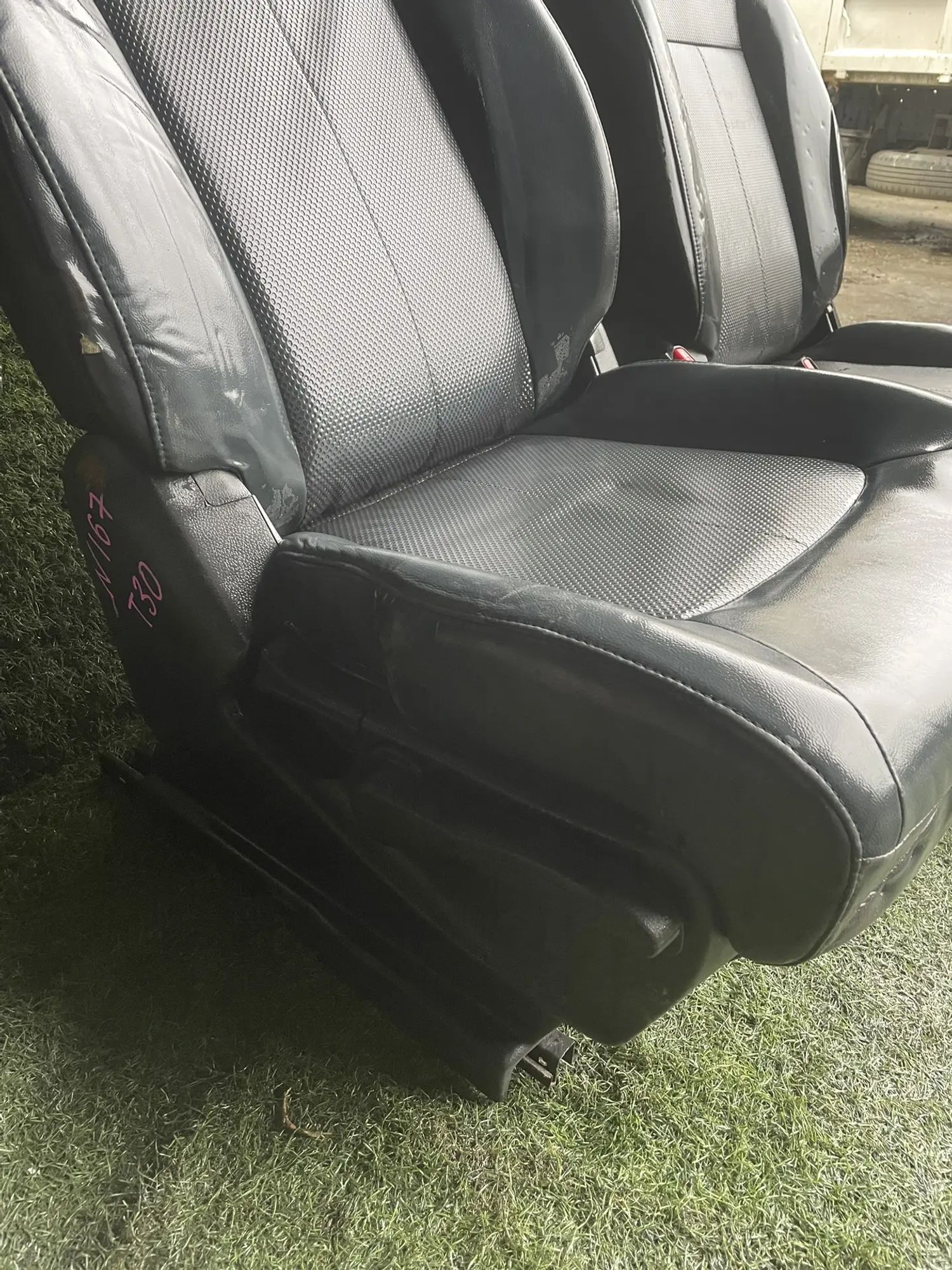 https://ycs.partsauto.market/partsauto-images/thmbs/userImages/772e461030aea93f4dbb6447c0f924d3/part/4daa3358-d974-4980-855e-983a4915abb3_1777968165947.jpg