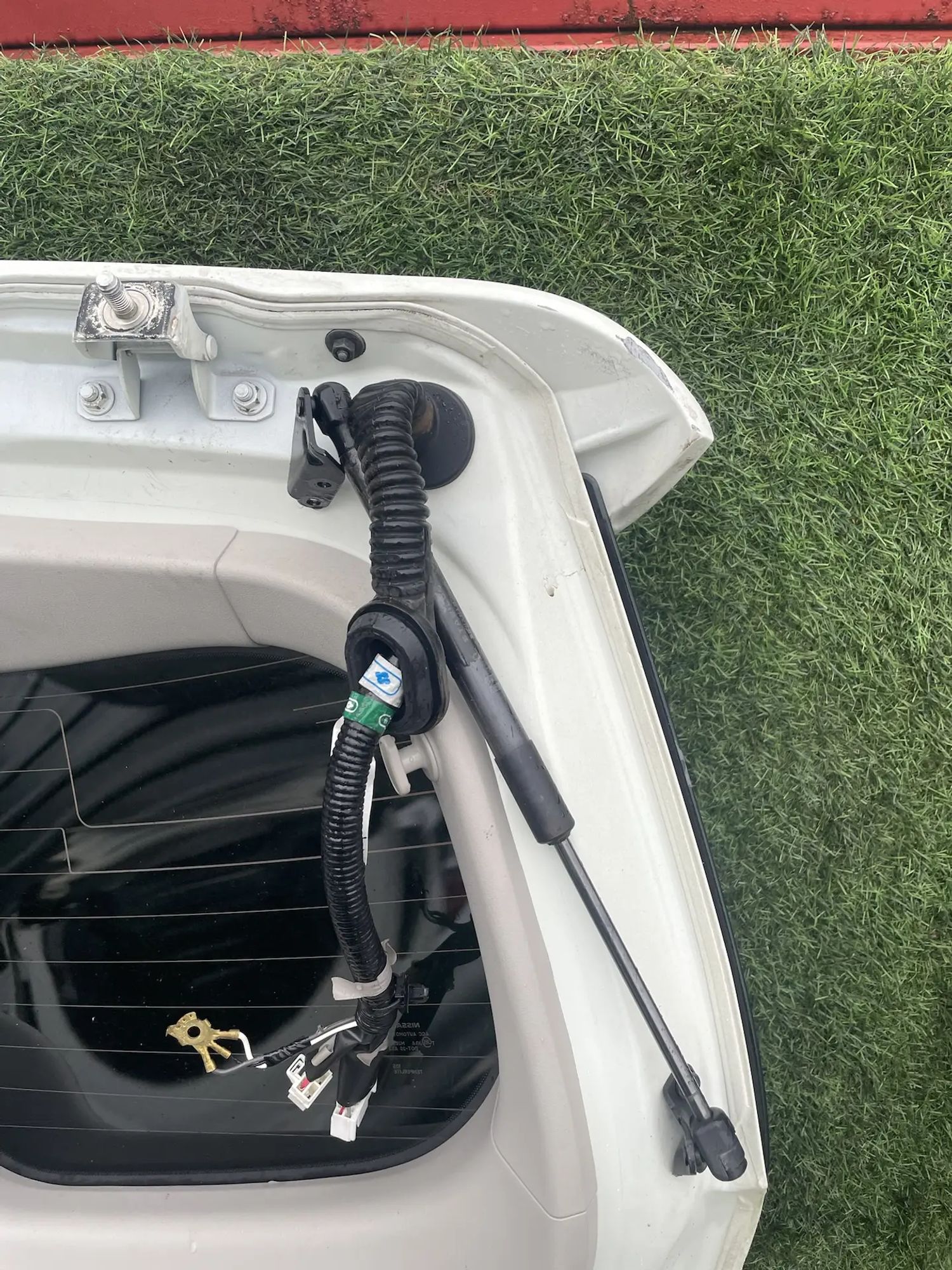 https://ycs.partsauto.market/partsauto-images/thmbs/userImages/772e461030aea93f4dbb6447c0f924d3/part/4e6c9a97-cc31-4024-a2af-6aed5be15b8d_1778852617162.jpg