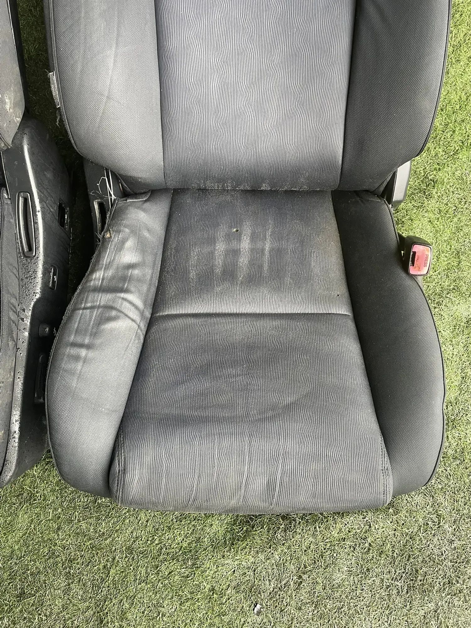 https://ycs.partsauto.market/partsauto-images/thmbs/userImages/772e461030aea93f4dbb6447c0f924d3/part/4e716cef-6413-4001-9e00-aaf70935d6b7_1777967775961.jpg
