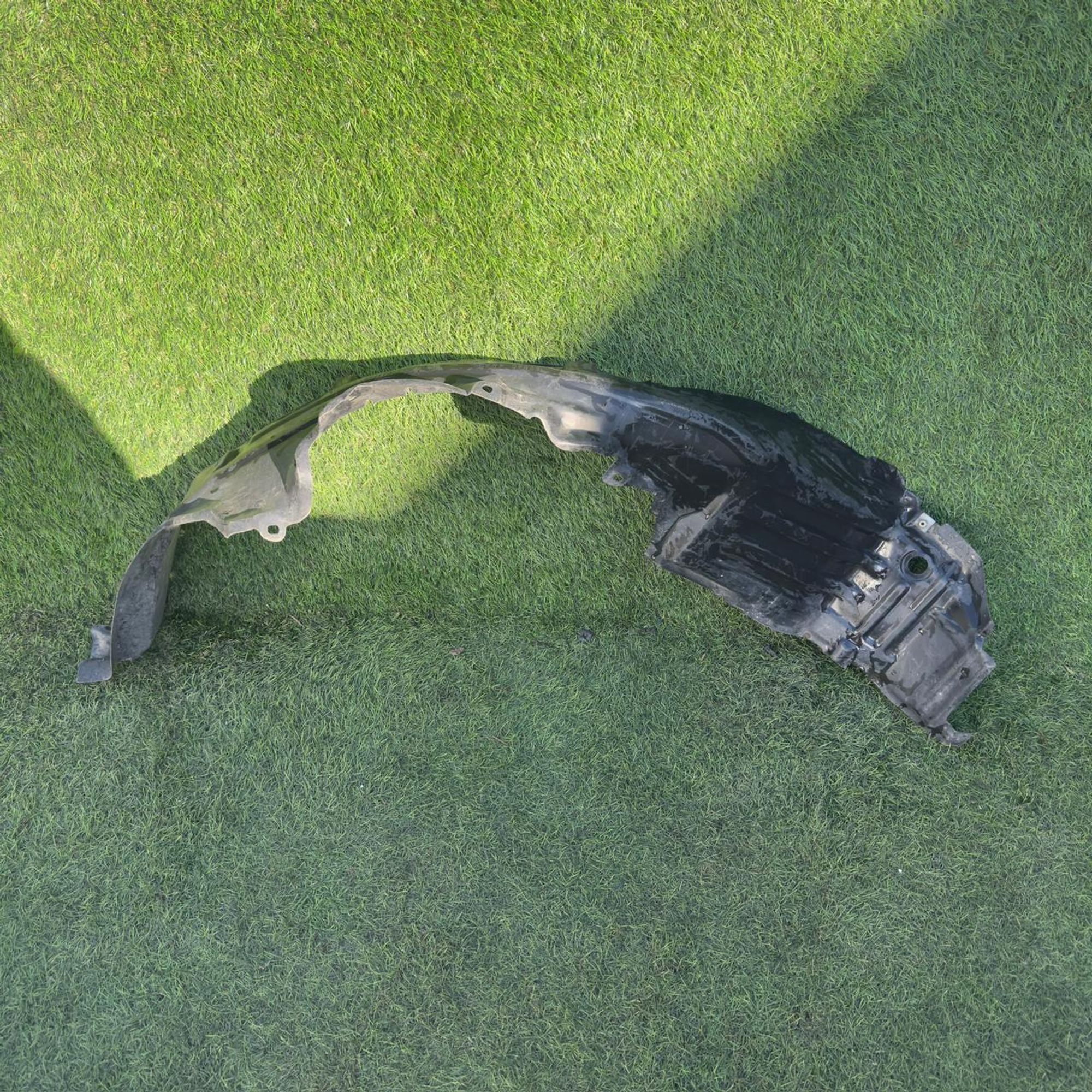 2008 Подкрылок передний левый Nissan Sunny FB15, 2500 рублей, Невинномысск