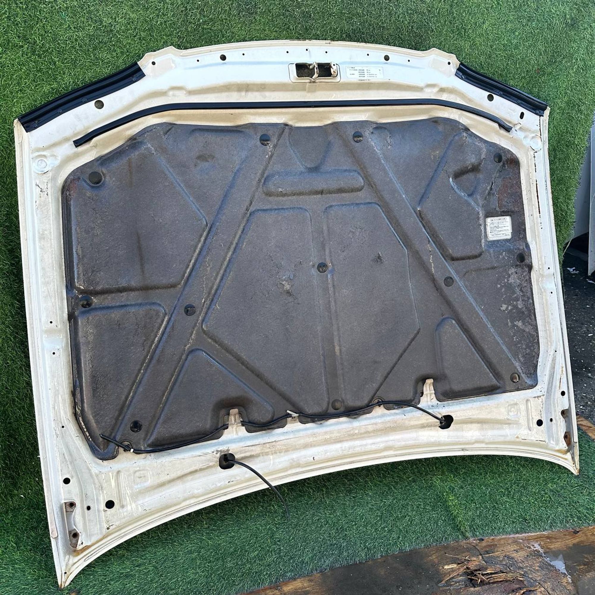 169 капот на NISSAN AVENIR W11, 17500 рублей, Невинномысск