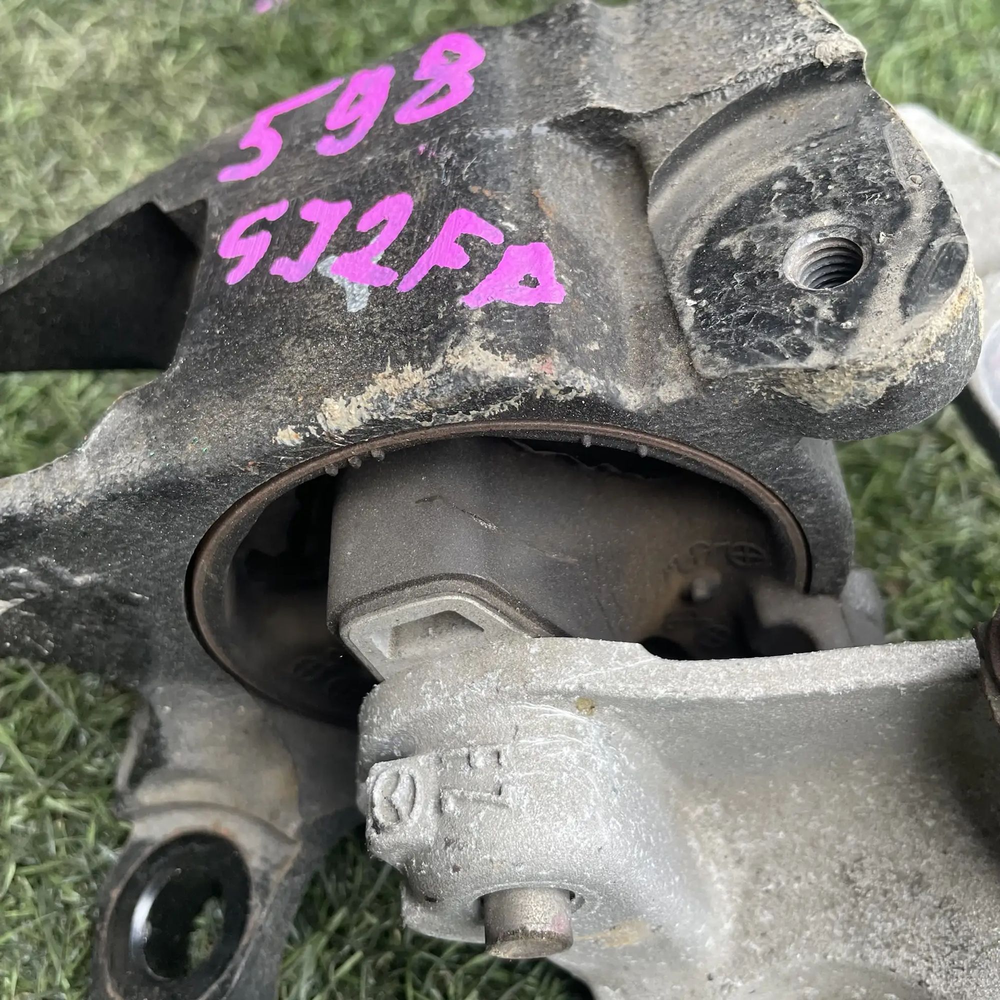 https://ycs.partsauto.market/partsauto-images/thmbs/userImages/772e461030aea93f4dbb6447c0f924d3/part/4f2e7bd5-7281-44b5-9b23-8773267ae358_1779192838756.jpg