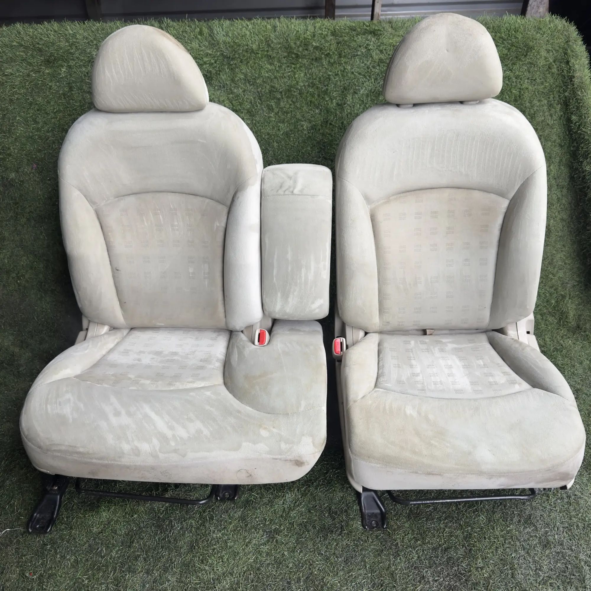 https://ycs.partsauto.market/partsauto-images/thmbs/userImages/772e461030aea93f4dbb6447c0f924d3/part/4f55e487-bda5-4e91-8f16-a26b2b0422f7_1777965726826.jpg