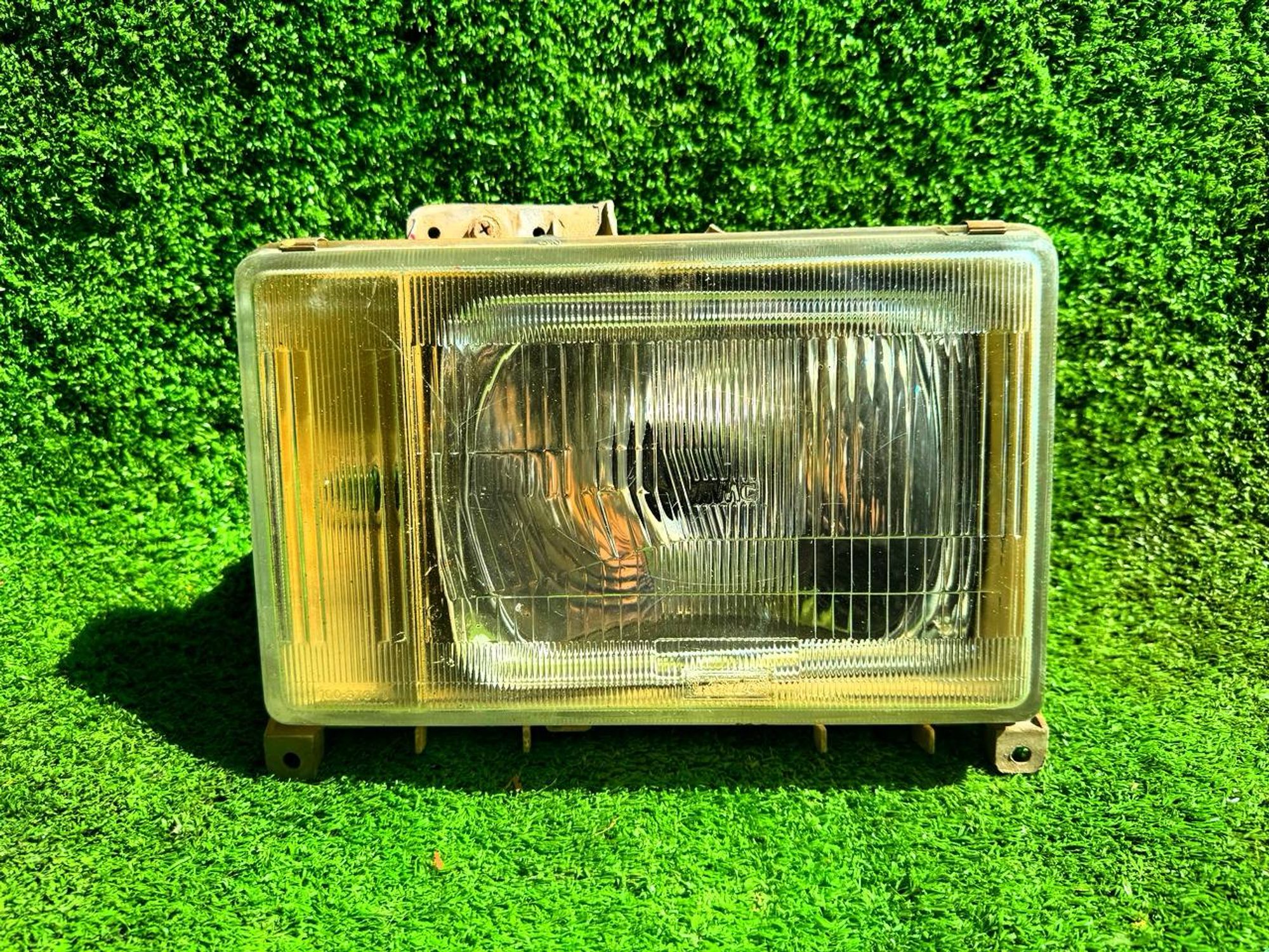 1274 фара на MITSUBISHI CANTER, 4500 рублей, Невинномысск