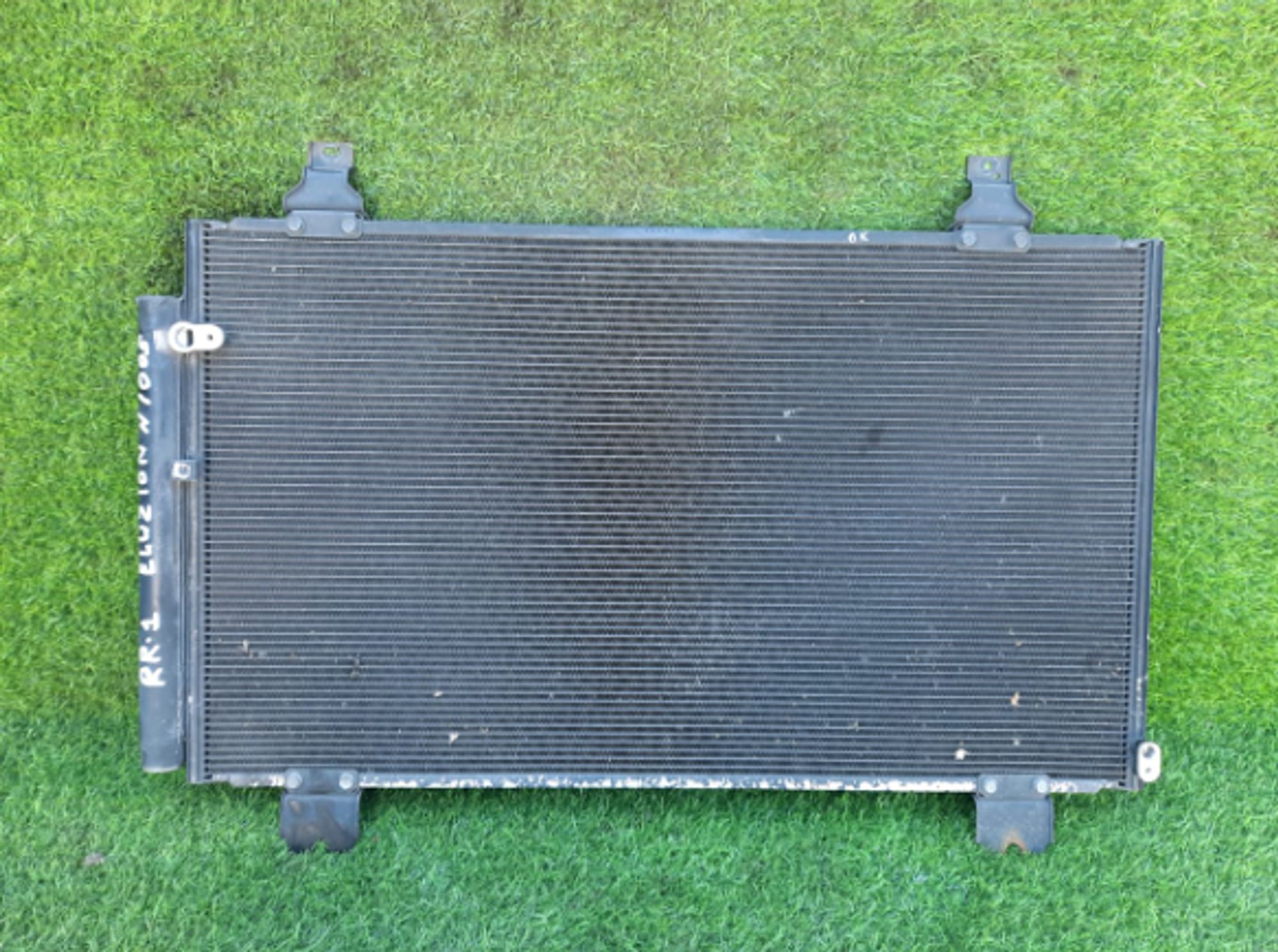 https://ycs.partsauto.market/partsauto-images/thmbs/userImages/772e461030aea93f4dbb6447c0f924d3/part/4fcfad3d-a42c-4905-a555-e61234b43e0a_1715165975372.jpg