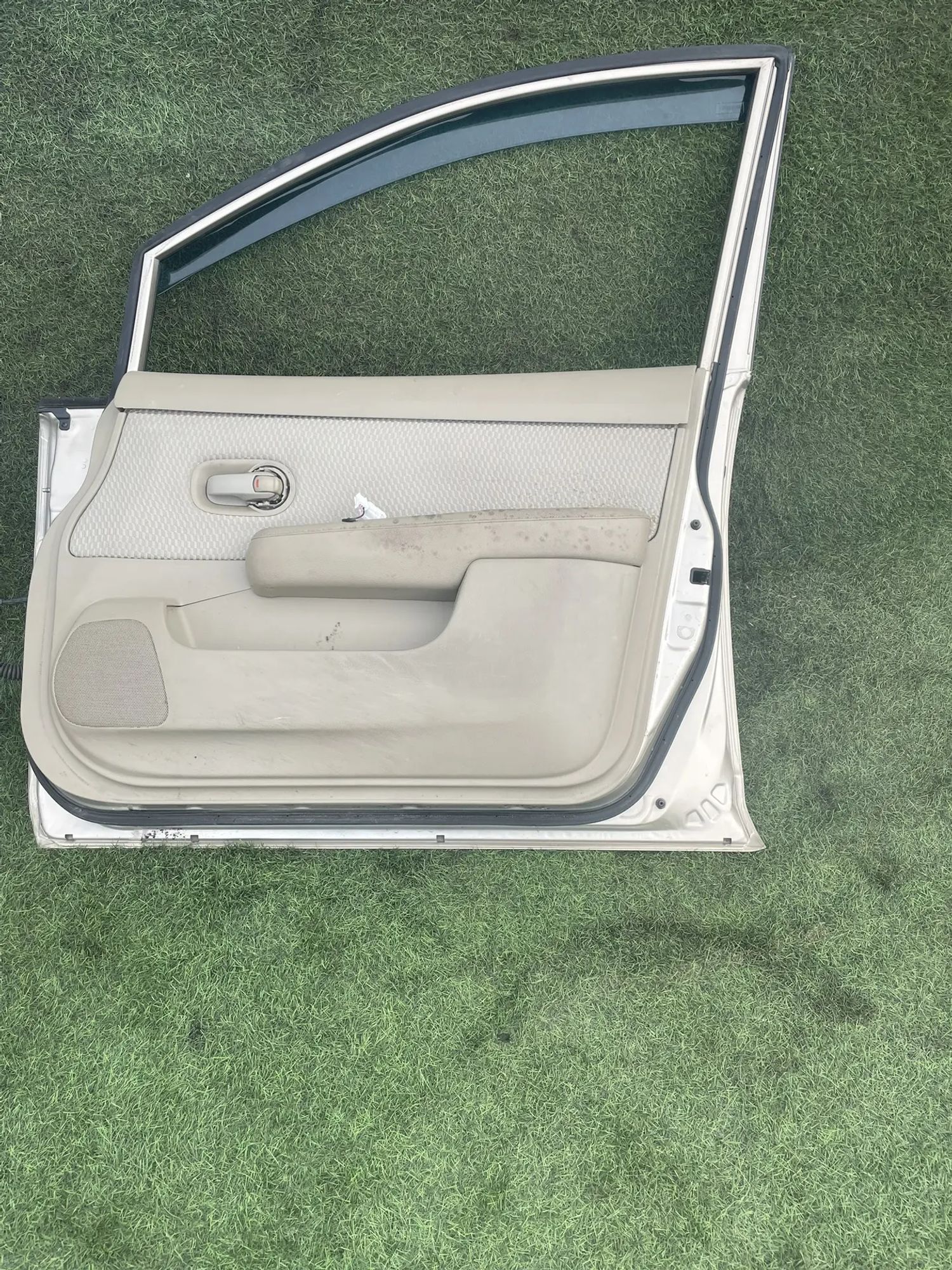 4031 Дверь передняя правая Nissan Tiida C11 Хетчбек, 14500 рублей, Невинномысск